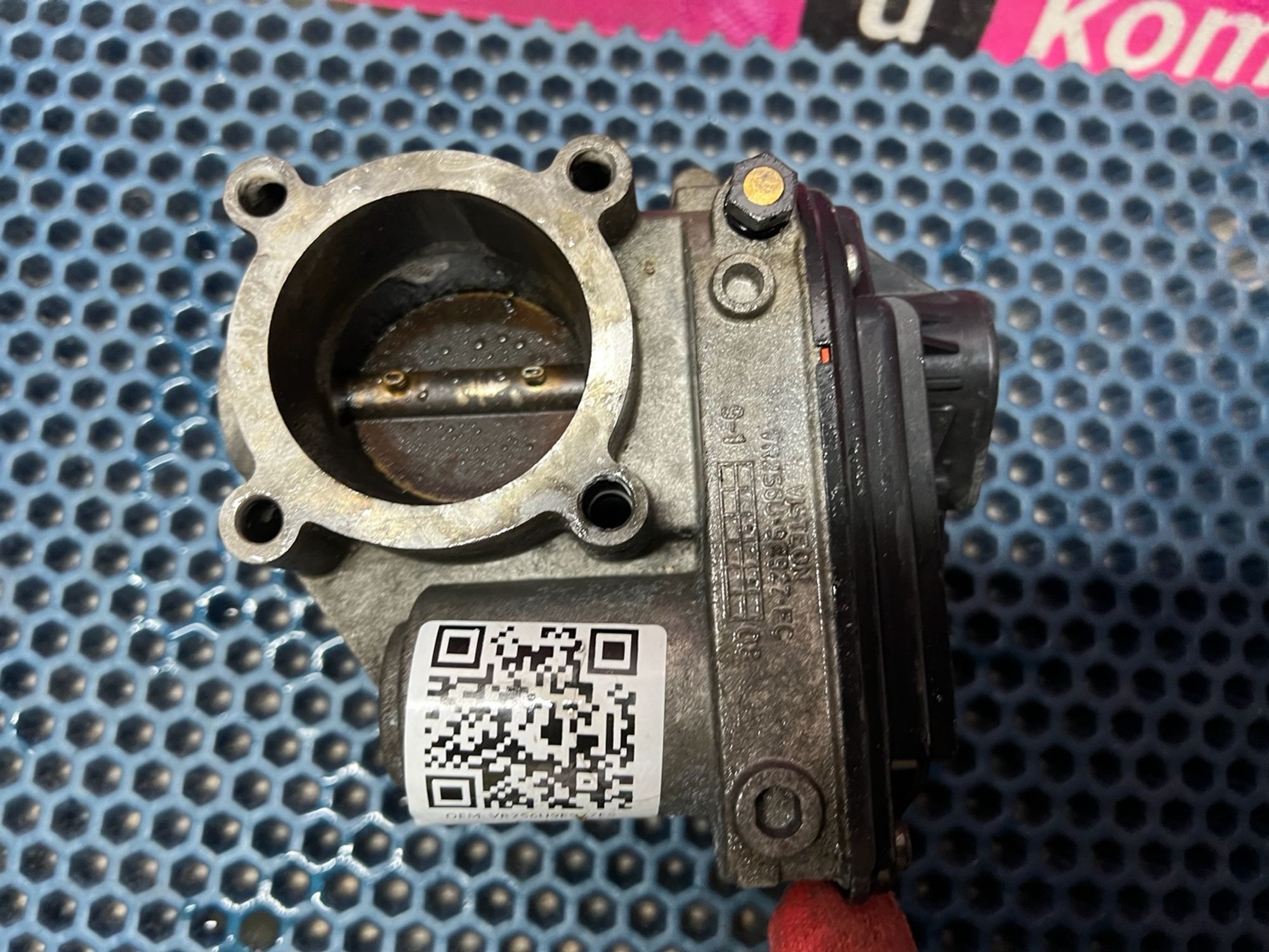 VR2S6U9E927FS Заслонка дроссельная Ford Focus II, 2000 рублей, Нижний Новгород