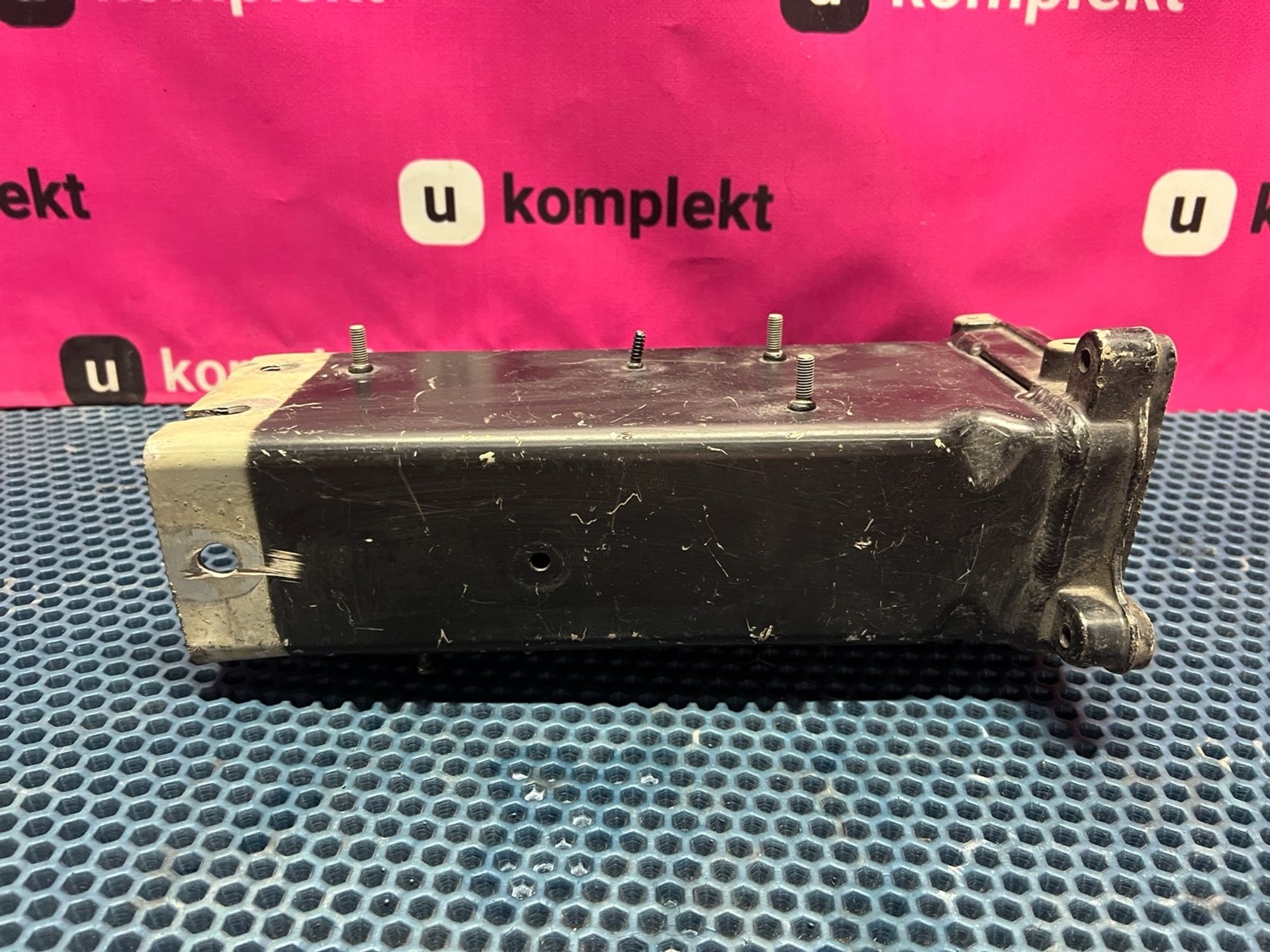 4H0805130B Лонжерон передний правый R Audi A8 D4, 2200 рублей, Нижний Новгород