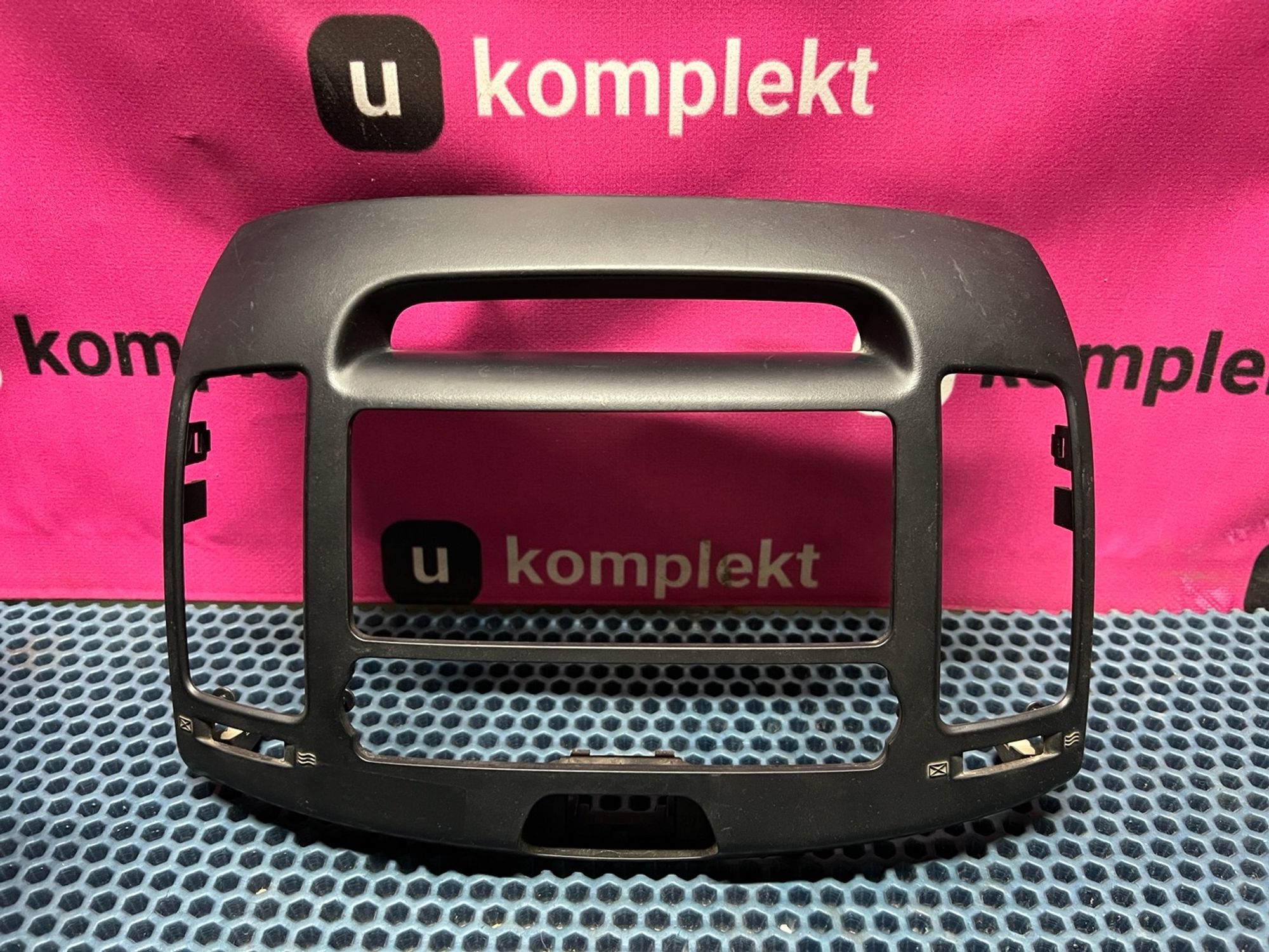 847402H1009 Накладка консоли Hyundai Elantra HD, 800 рублей, Нижний Новгород