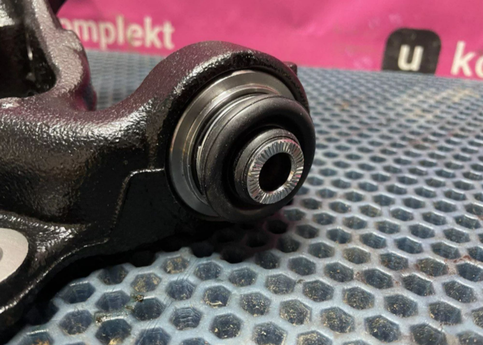 Поворотный кулак задний левый, 14000 рублей, Нижний Новгород