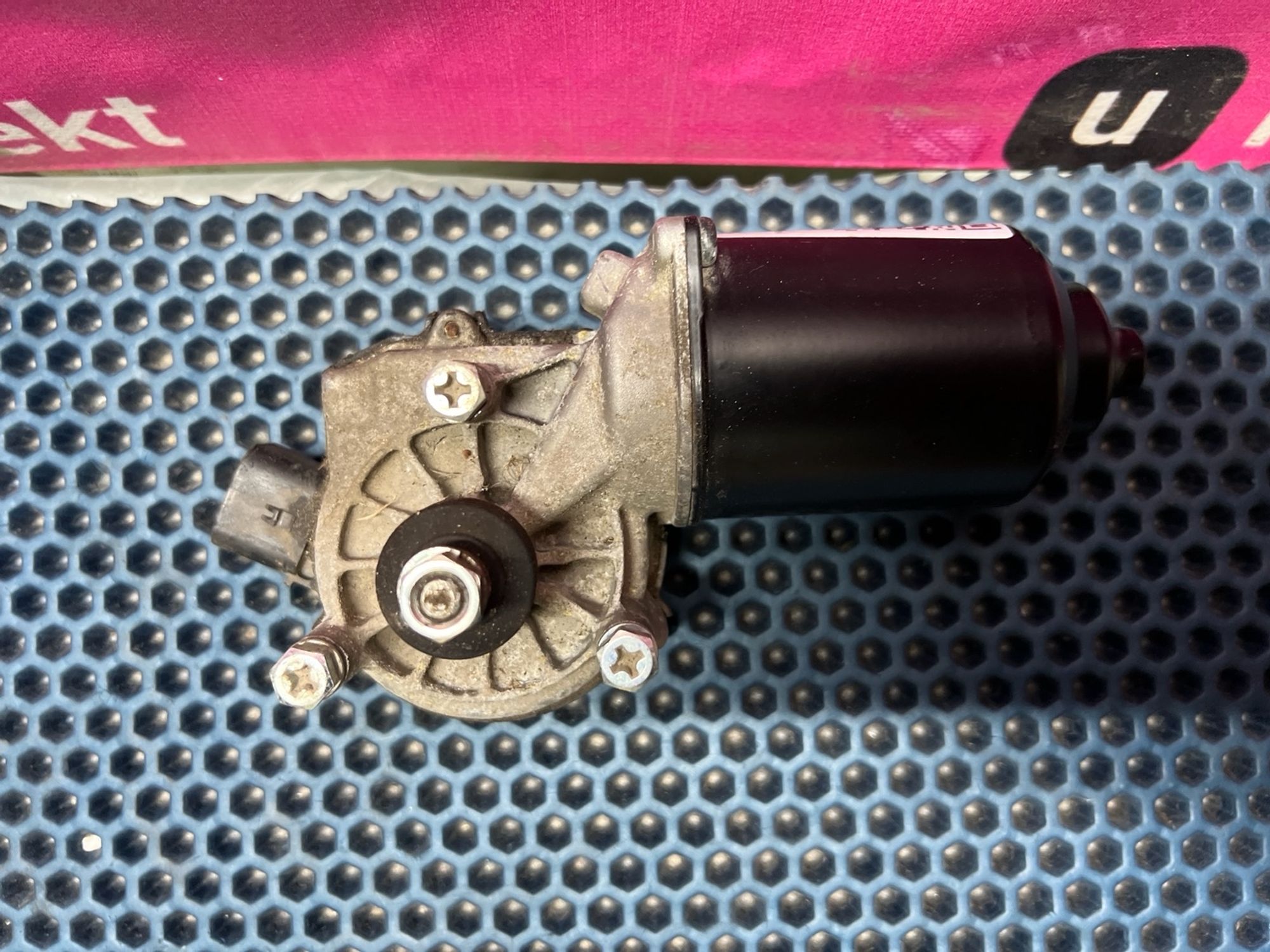 981101R000 Моторчик стеклоочистителя, 990 рублей, Нижний Новгород