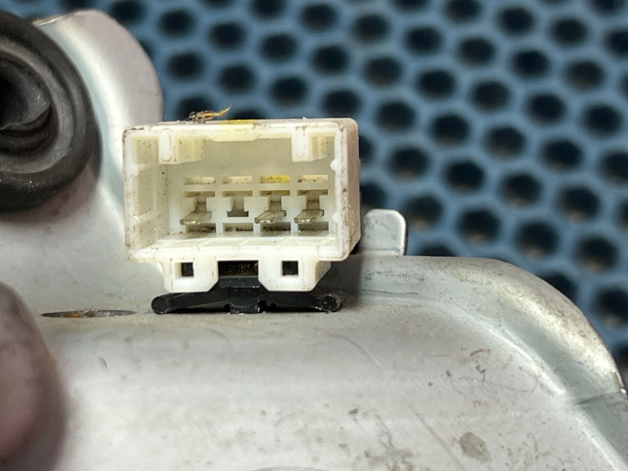 987001R000 Моторчик стеклоочистителя задний, 1400 рублей, Нижний Новгород