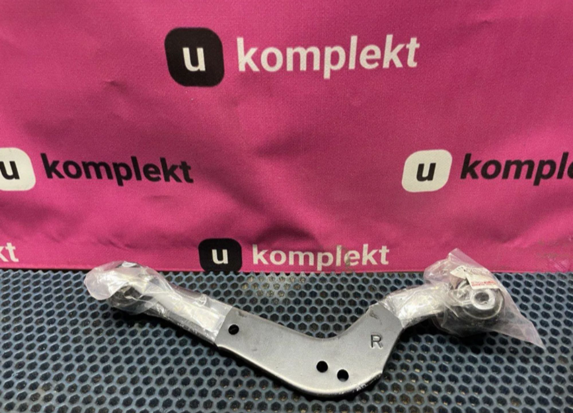 Рычаг задний верхний правый, 7000 рублей, Нижний Новгород