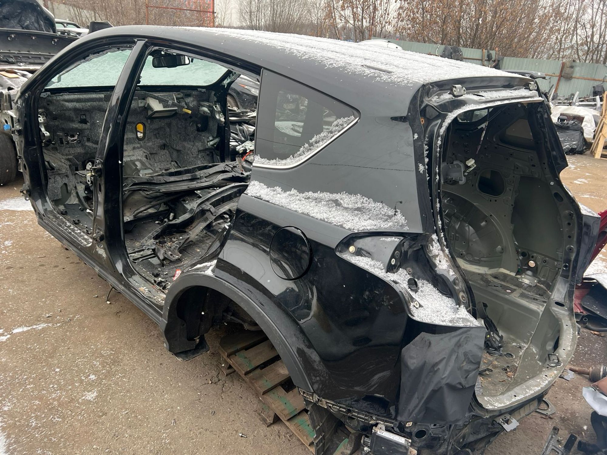 https://ycs.partsauto.market/partsauto-images/thmbs/userImages/046c9be1e465b38fa212839a5388ad7b/part/34fa99b1-79d8-4624-86b5-fc0be7ada92e_1700498646446.jpg