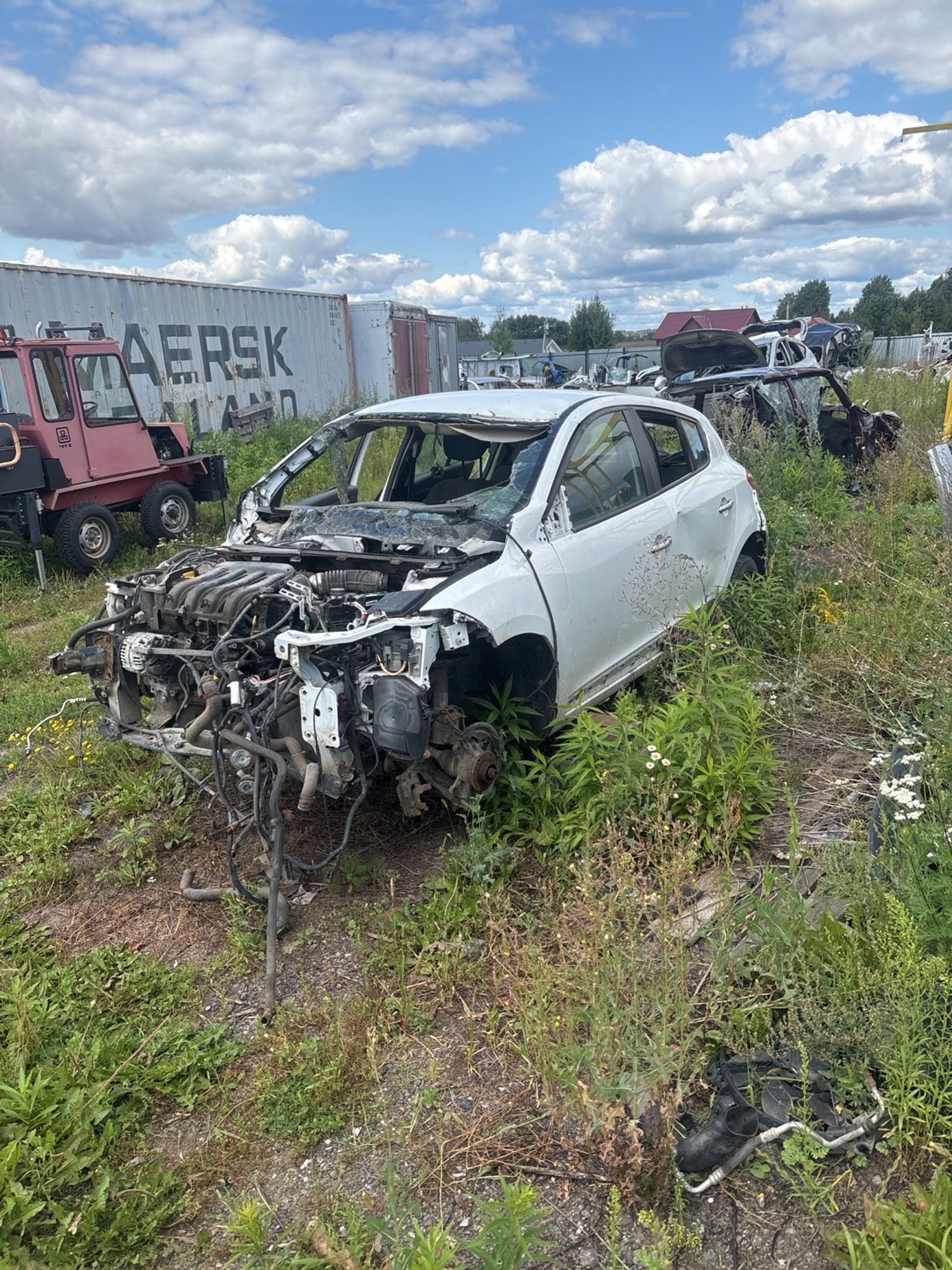 https://ycs.partsauto.market/partsauto-images/thmbs/userImages/0d5a73f363ec19ea8b7d8d6483ce4211/car/3f45e03f-8987-417a-93d1-20e0c40b54dc_1786699982459.jpg