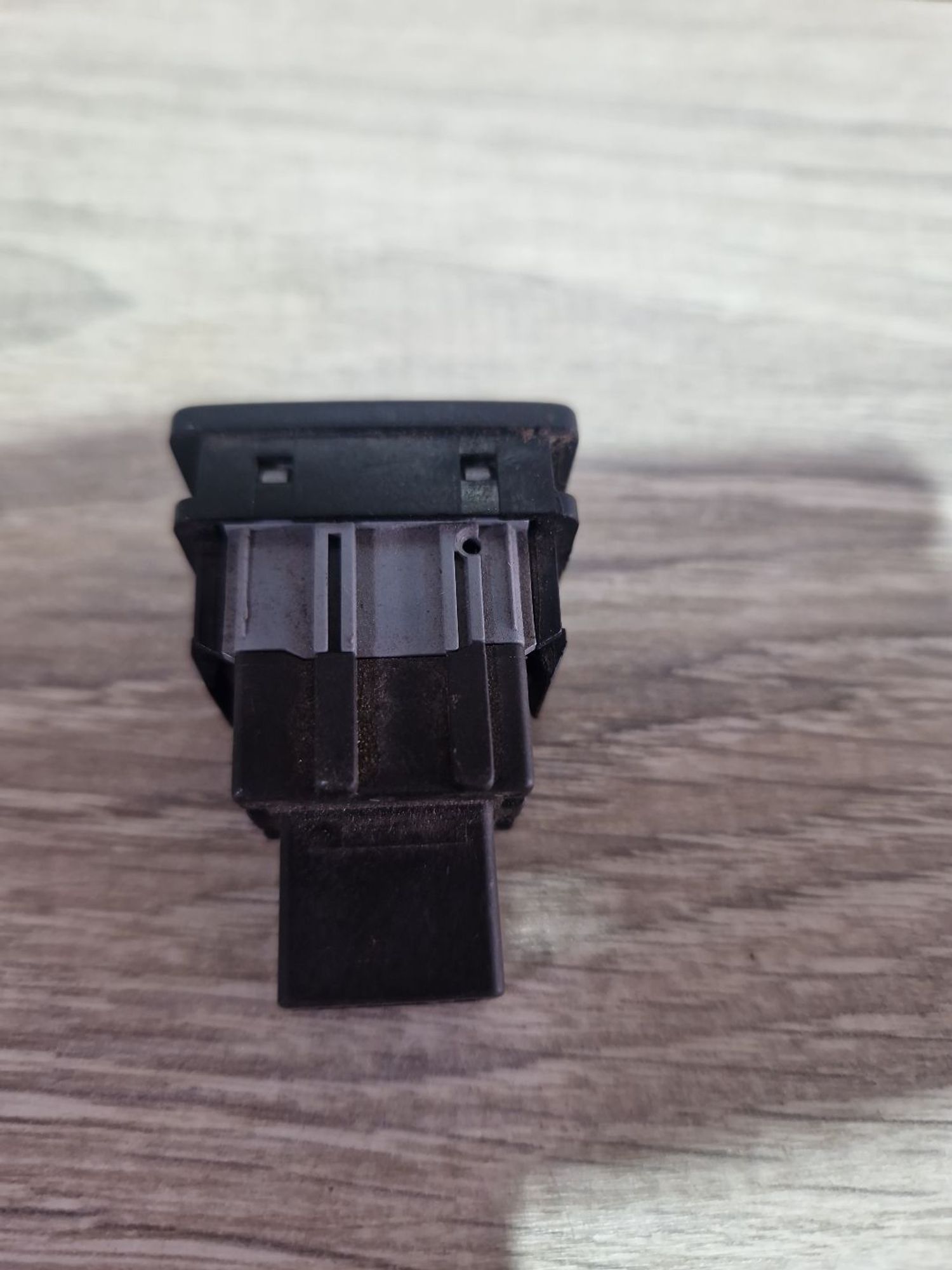 https://ycs.partsauto.market/partsauto-images/thmbs/userImages/0d5a73f363ec19ea8b7d8d6483ce4211/part/00f21693-14be-4a09-b073-ee576cf60a33_1787739140020.jpg
