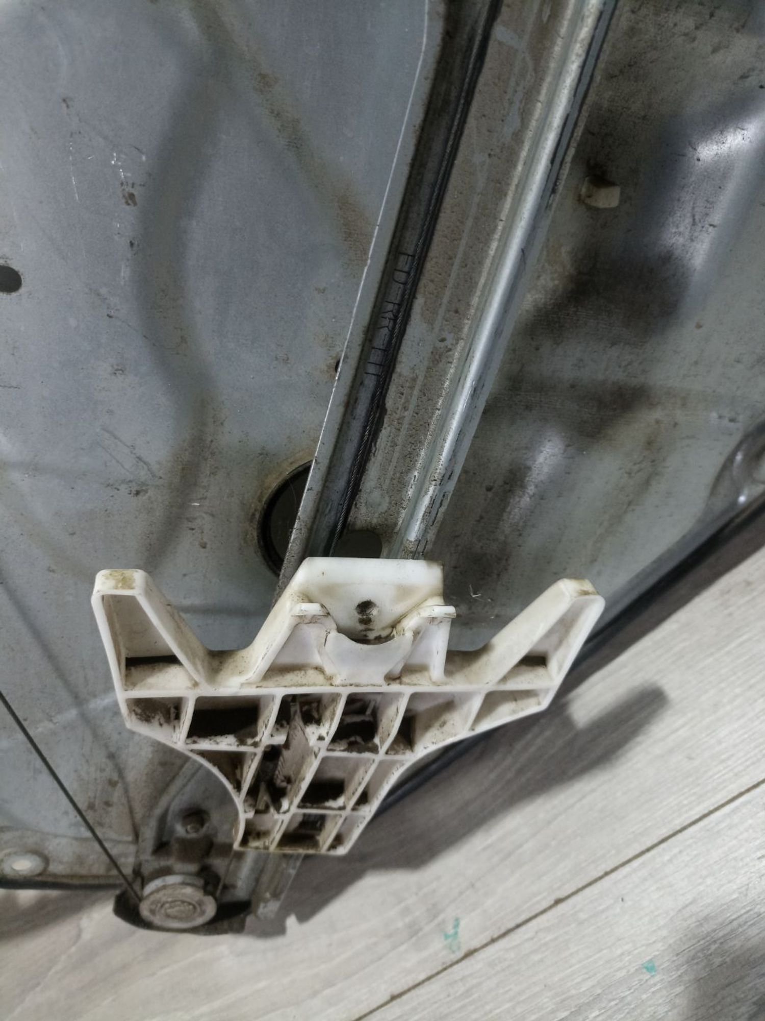 https://ycs.partsauto.market/partsauto-images/thmbs/userImages/0d5a73f363ec19ea8b7d8d6483ce4211/part/014e194f-d547-469a-a840-0a2dd1ae4387_1783519803553.jpg