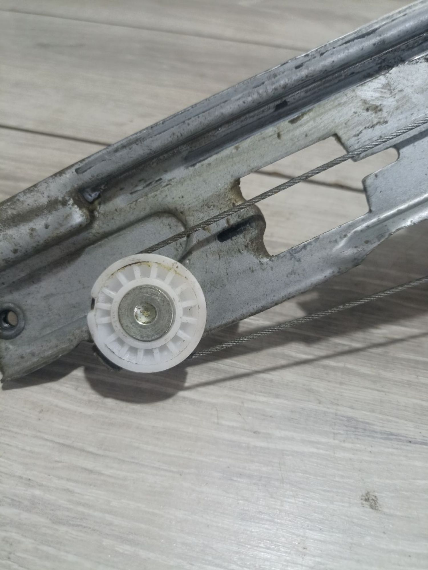 https://ycs.partsauto.market/partsauto-images/thmbs/userImages/0d5a73f363ec19ea8b7d8d6483ce4211/part/01ac337d-e7ab-406a-b1c1-678f6b0cfe98_1784022455405.jpg