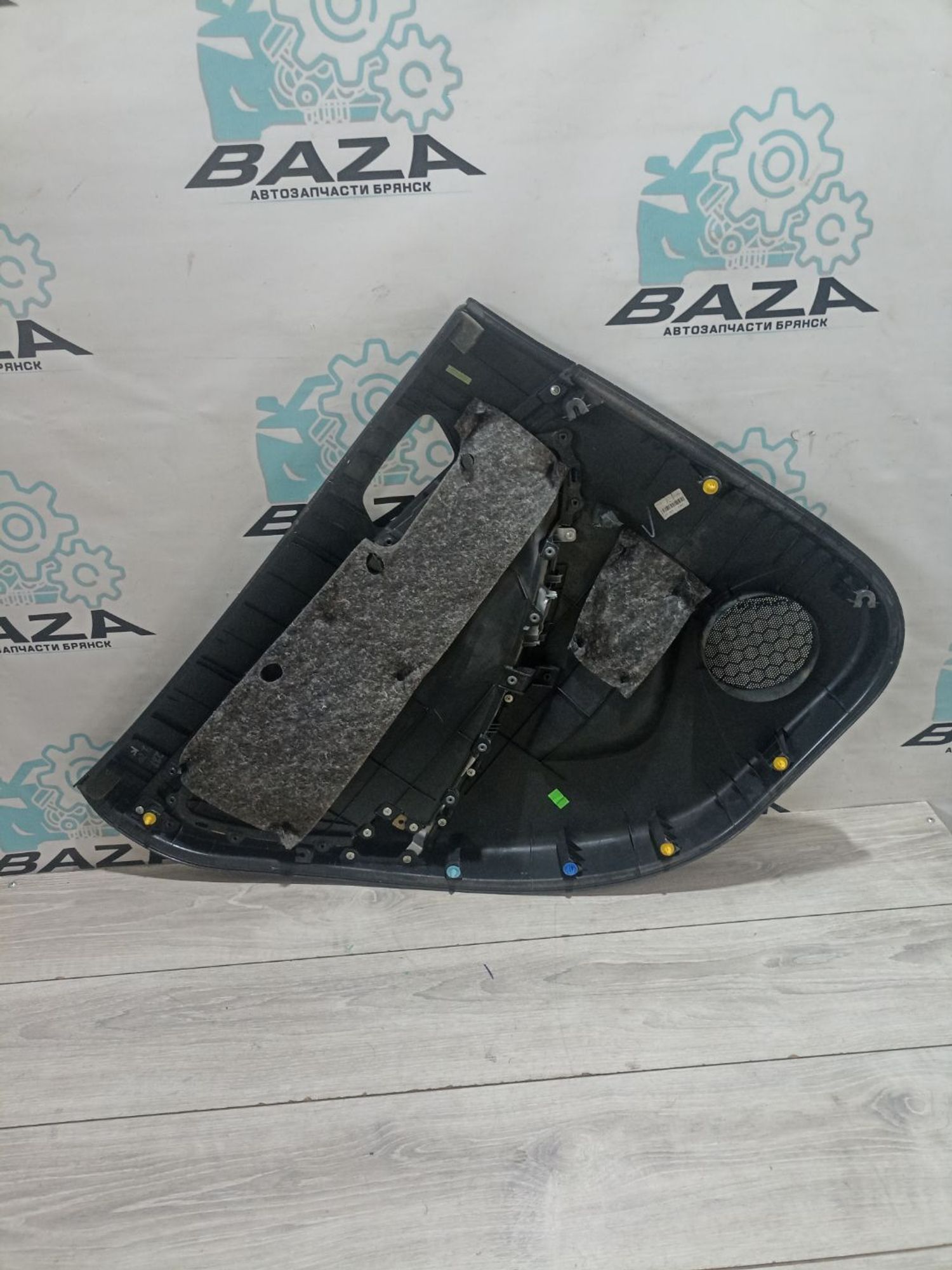 https://ycs.partsauto.market/partsauto-images/thmbs/userImages/0d5a73f363ec19ea8b7d8d6483ce4211/part/04b33405-d88e-45e0-8729-75bd5da1ec7c_1784885312248.jpg
