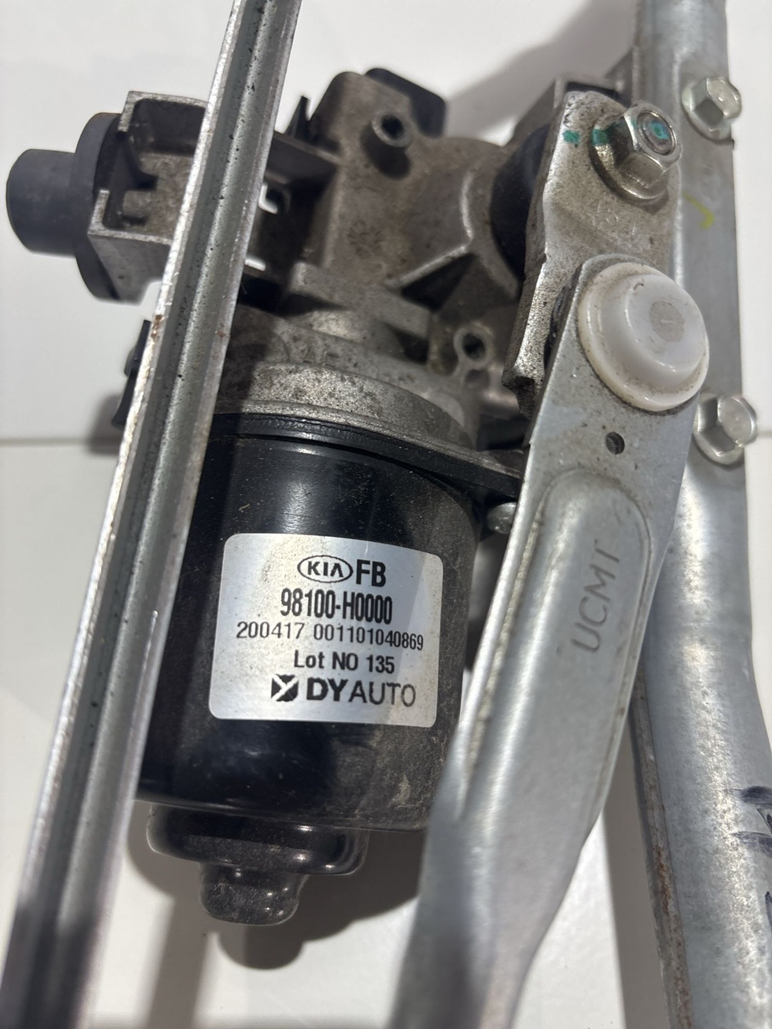 https://ycs.partsauto.market/partsauto-images/thmbs/userImages/0d5a73f363ec19ea8b7d8d6483ce4211/part/0583b42a-e2b3-4855-872b-5f5b8dddf4ec_1783343621037.jpg