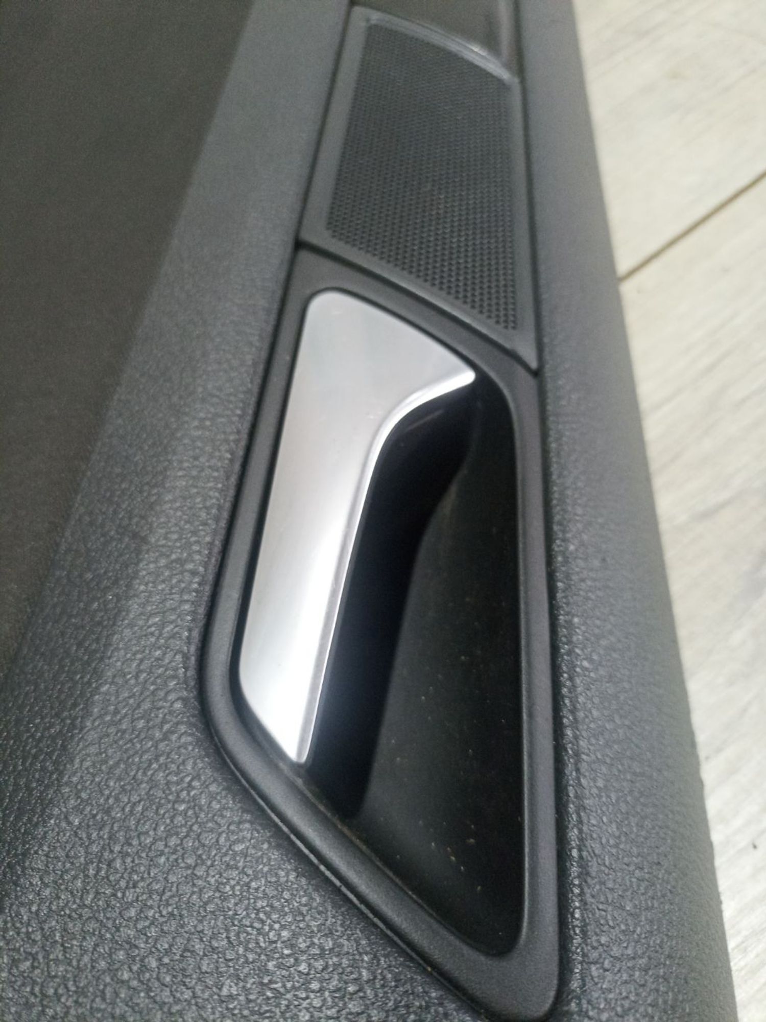 https://ycs.partsauto.market/partsauto-images/thmbs/userImages/0d5a73f363ec19ea8b7d8d6483ce4211/part/06ced57f-bda5-4183-92a3-2597a7dfd405_1784710848027.jpg