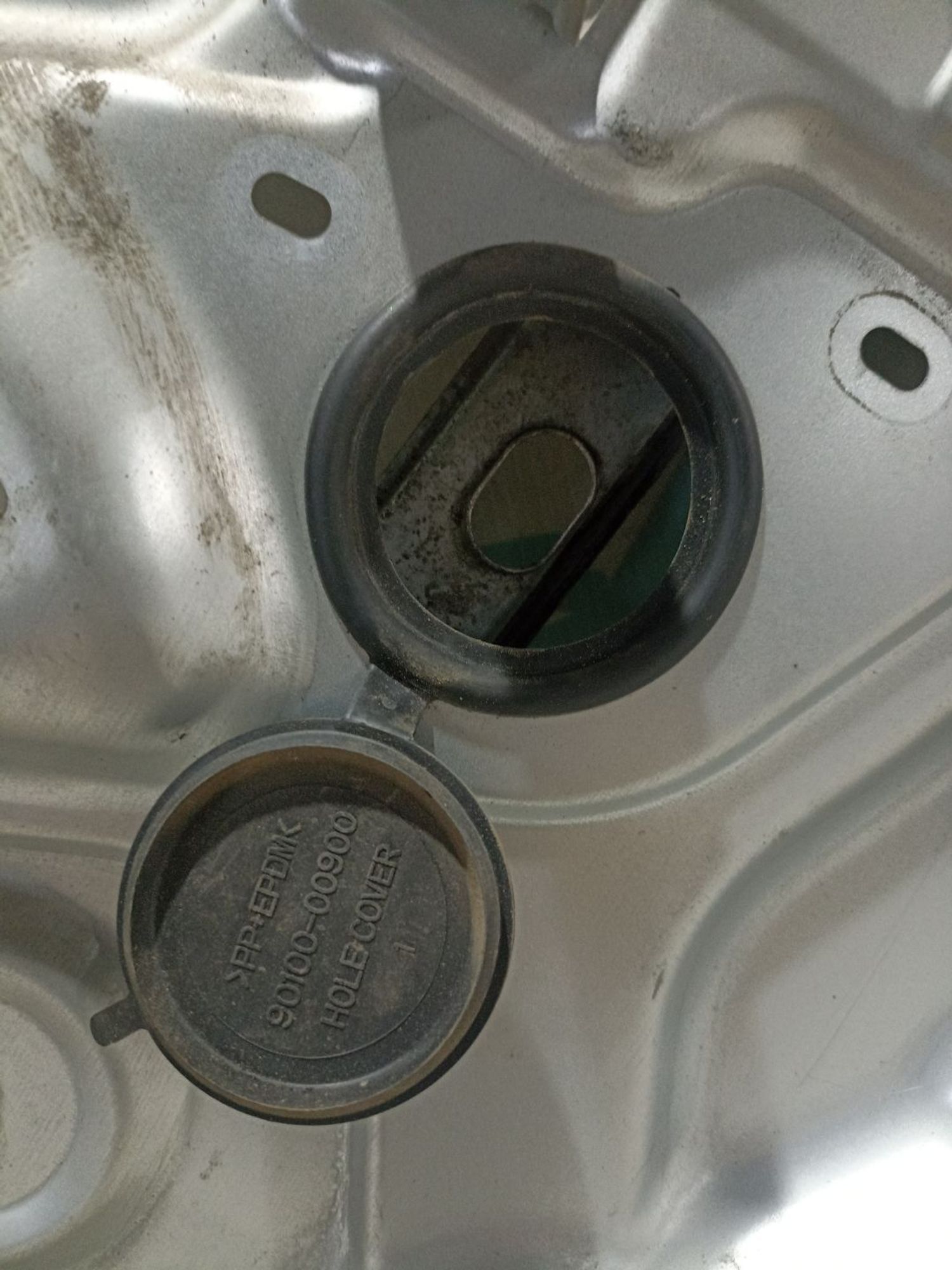 https://ycs.partsauto.market/partsauto-images/thmbs/userImages/0d5a73f363ec19ea8b7d8d6483ce4211/part/0793dec1-0539-4ed8-8856-cdf4837626c9_1783343846292.jpg