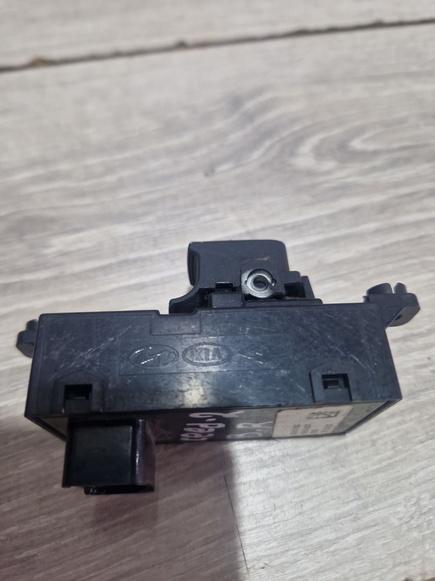 https://ycs.partsauto.market/partsauto-images/thmbs/userImages/0d5a73f363ec19ea8b7d8d6483ce4211/part/07f557b1-3736-4570-bc0f-474a8c65bbfb_1787652192072.jpg