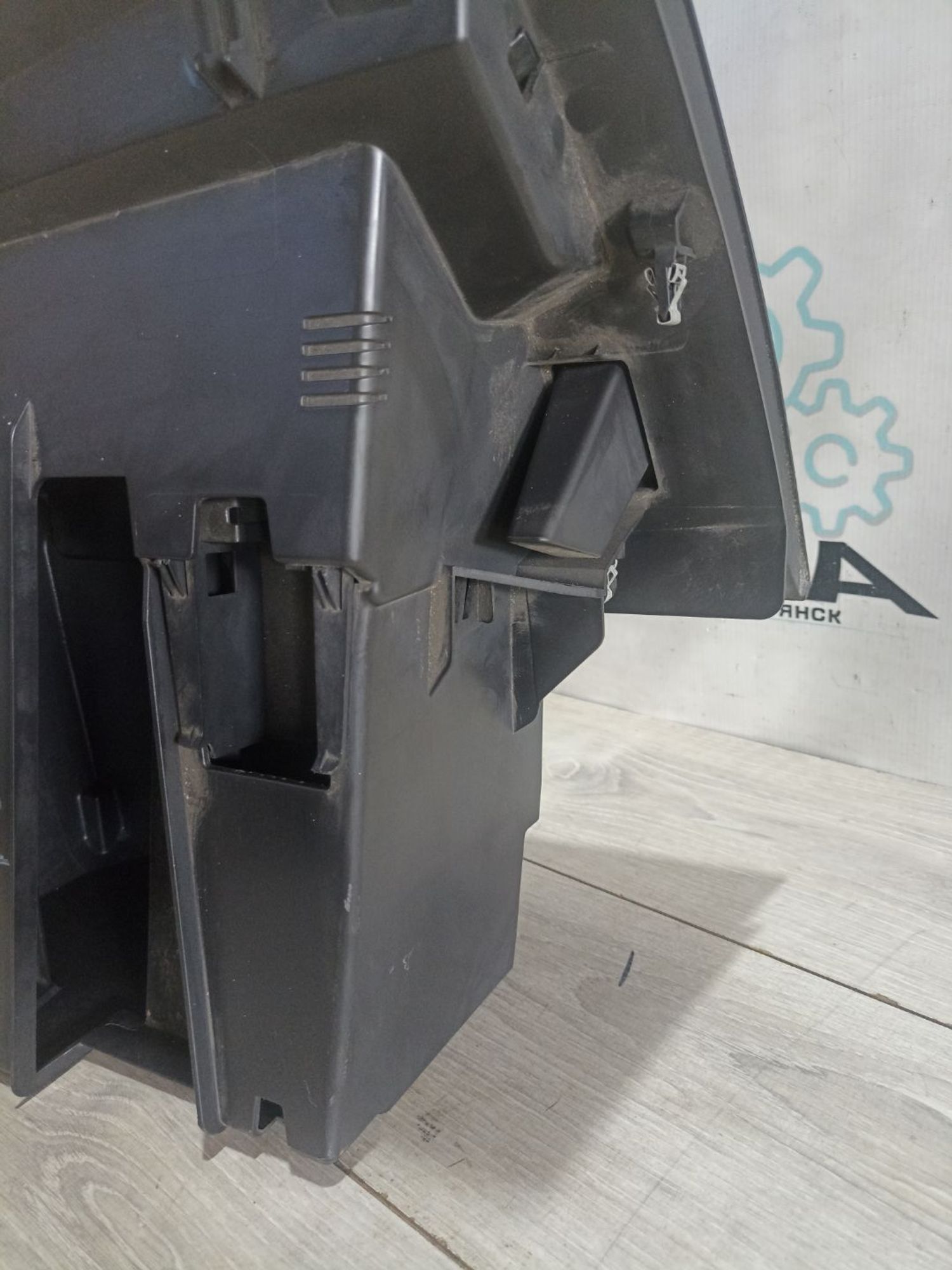 https://ycs.partsauto.market/partsauto-images/thmbs/userImages/0d5a73f363ec19ea8b7d8d6483ce4211/part/08ca1ee4-0613-466e-bce7-0ef0860293a6_1784529792285.jpg