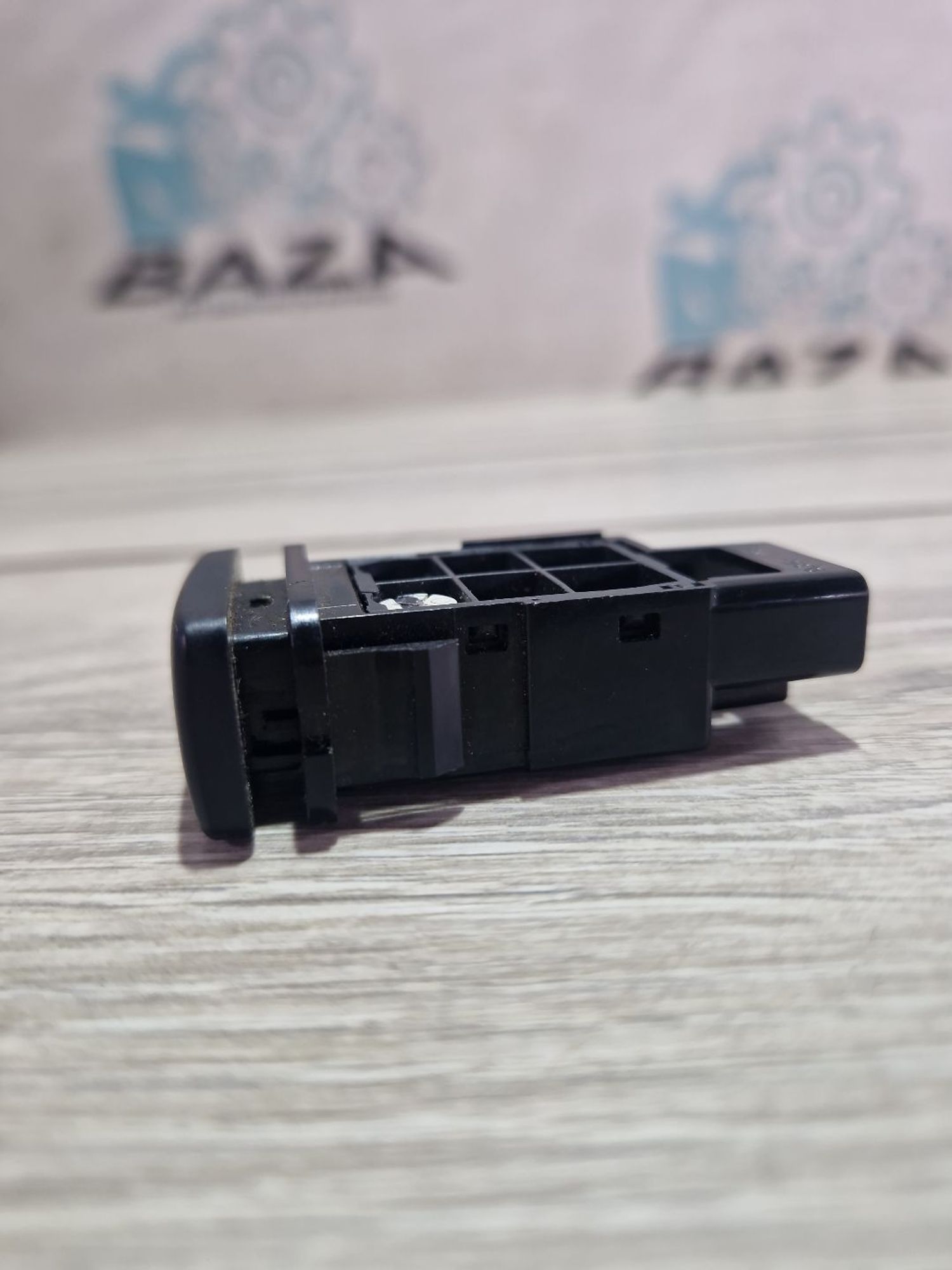 https://ycs.partsauto.market/partsauto-images/thmbs/userImages/0d5a73f363ec19ea8b7d8d6483ce4211/part/099ca53a-f648-42f5-ba80-12f22563e8b6_1787821550132.jpg