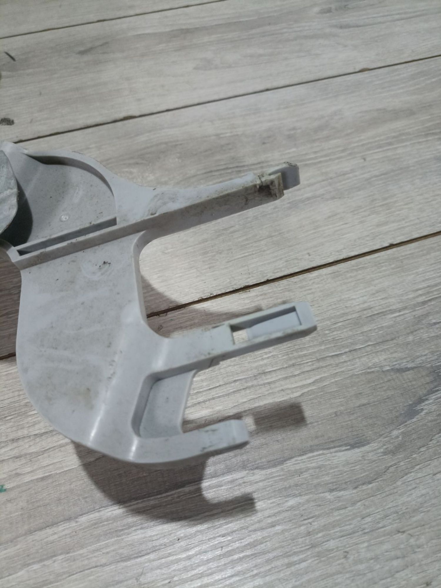 https://ycs.partsauto.market/partsauto-images/thmbs/userImages/0d5a73f363ec19ea8b7d8d6483ce4211/part/0a99bfb1-eb9a-4fe7-a1a4-b350e0f24697_1783337948185.jpg