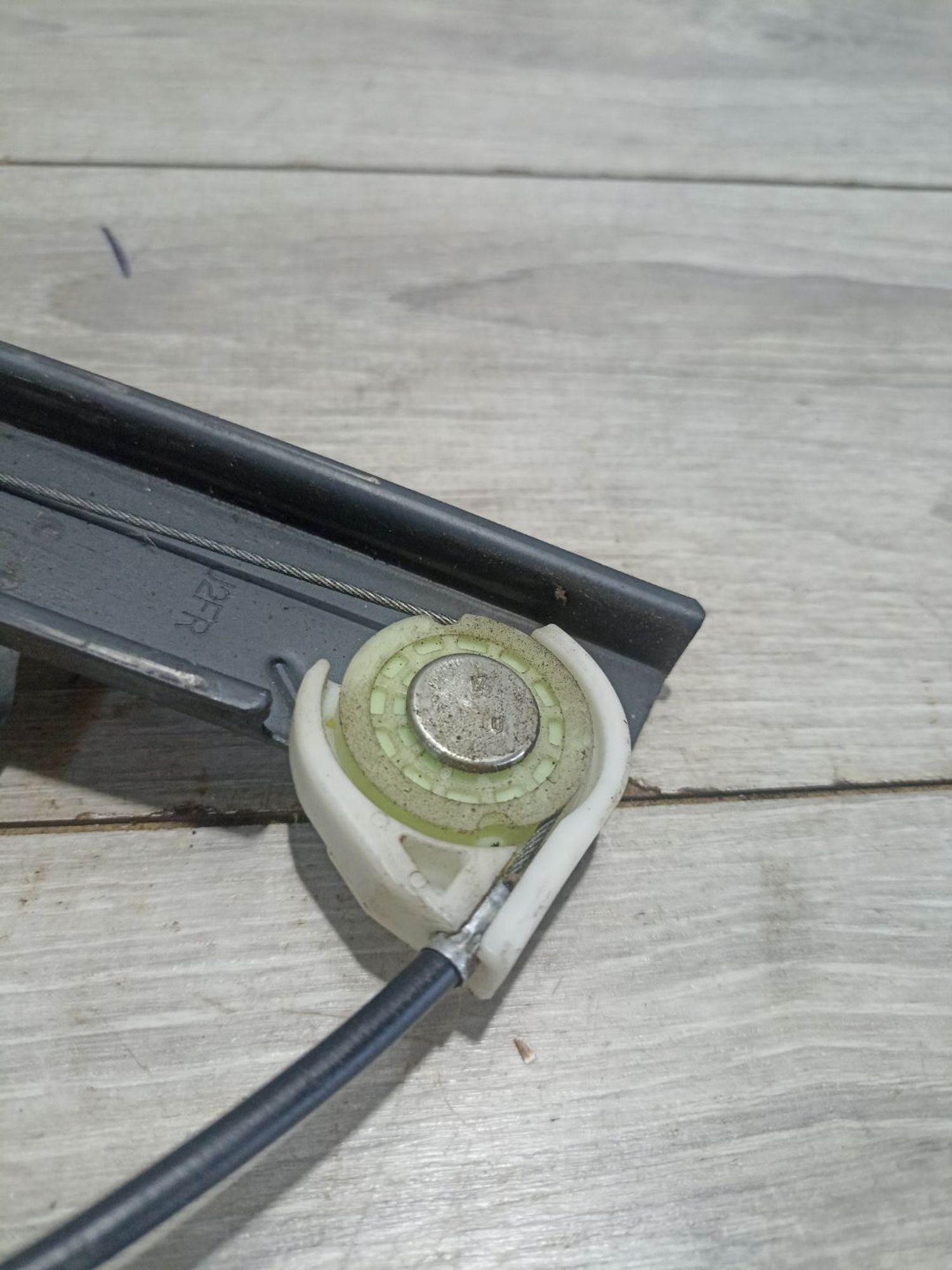 https://ycs.partsauto.market/partsauto-images/thmbs/userImages/0d5a73f363ec19ea8b7d8d6483ce4211/part/0b609afb-c281-4b39-878e-ec15ad471ebf_1783935872651.jpg