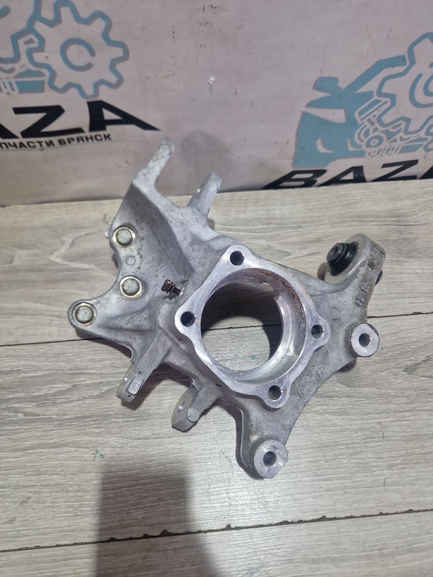 https://ycs.partsauto.market/partsauto-images/thmbs/userImages/0d5a73f363ec19ea8b7d8d6483ce4211/part/0b83c9ad-35cc-4406-bdb4-e526efc9ef8c_1786957920630.jpg