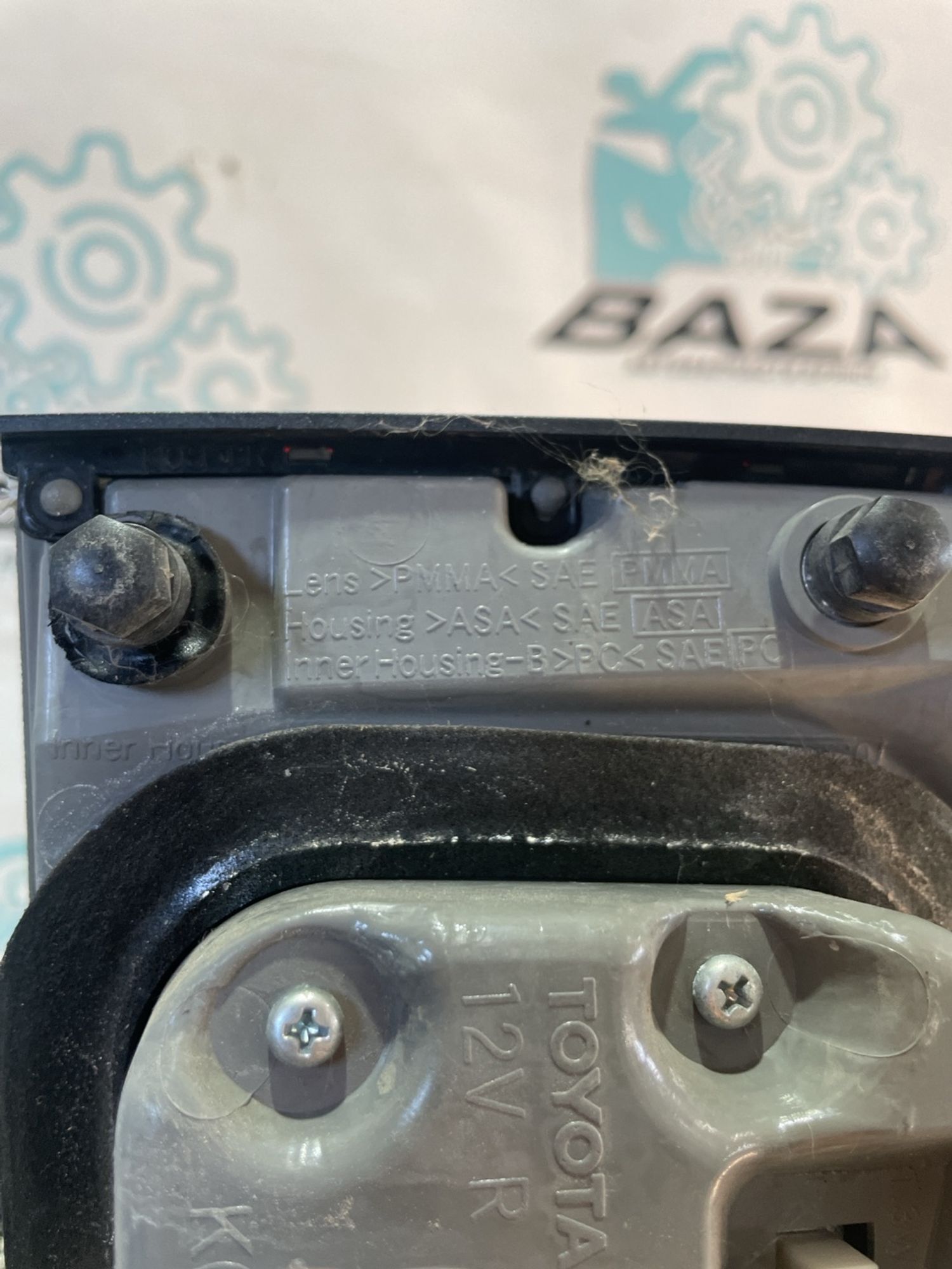 Фонарь задний правый внутренний Lexus IS II, 3000 рублей, Брянск