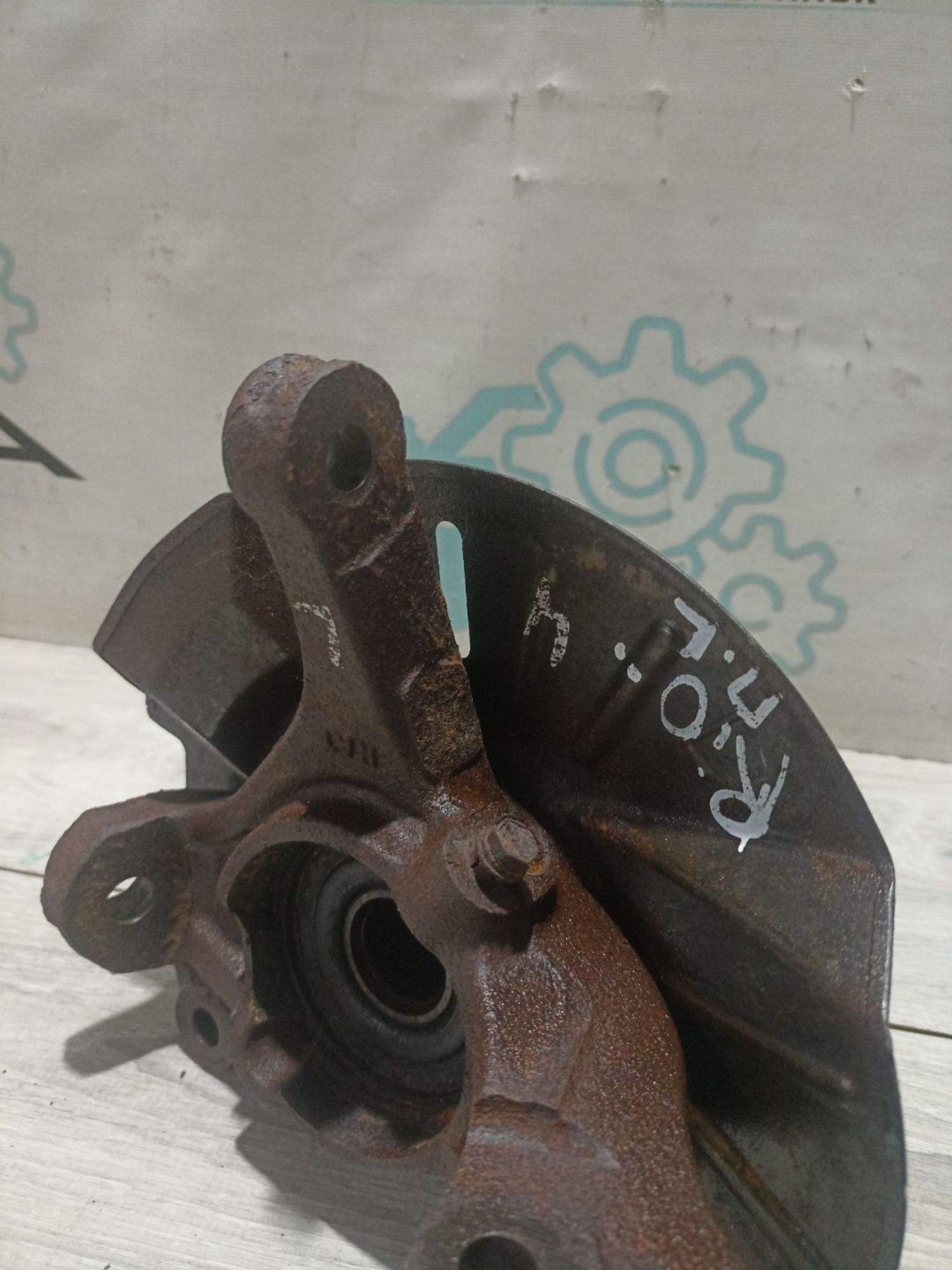 https://ycs.partsauto.market/partsauto-images/thmbs/userImages/0d5a73f363ec19ea8b7d8d6483ce4211/part/0bac8e5d-e571-4309-a048-b726bfc7c524_1783696470143.jpg
