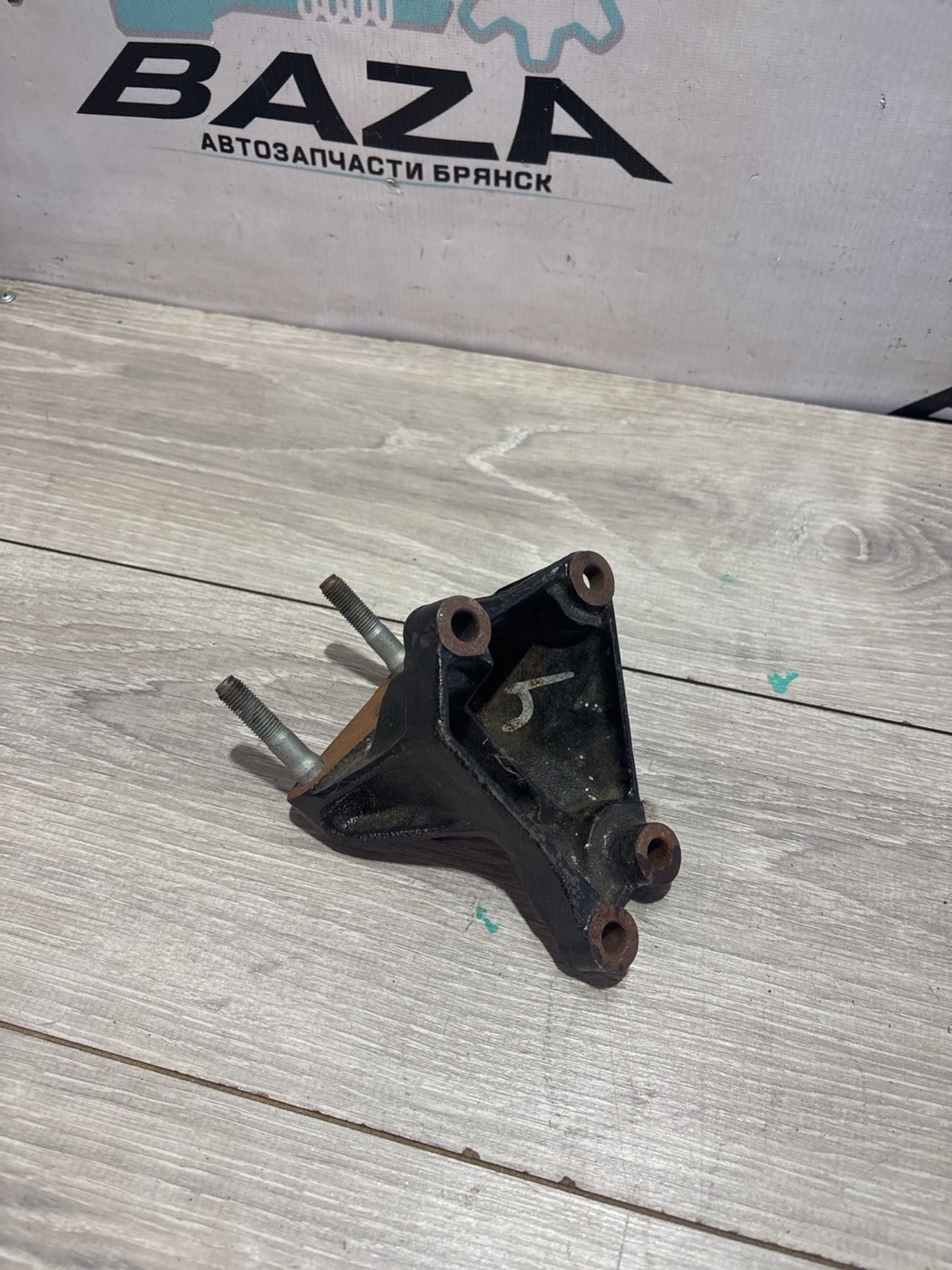 Кронштейн двигателя правый Hyundai Solaris, II ..., 1790 рублей, Брянск