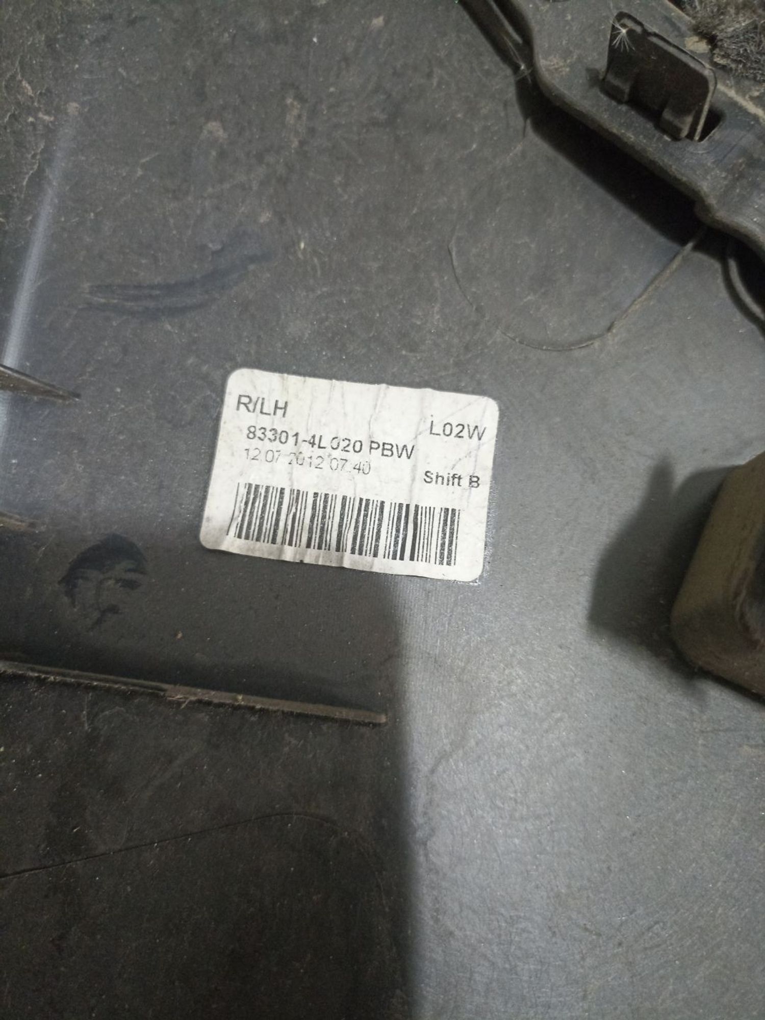 https://ycs.partsauto.market/partsauto-images/thmbs/userImages/0d5a73f363ec19ea8b7d8d6483ce4211/part/0c62c64a-cb2f-4d06-8aee-9e6ebbe9285b_1785157825438.jpg