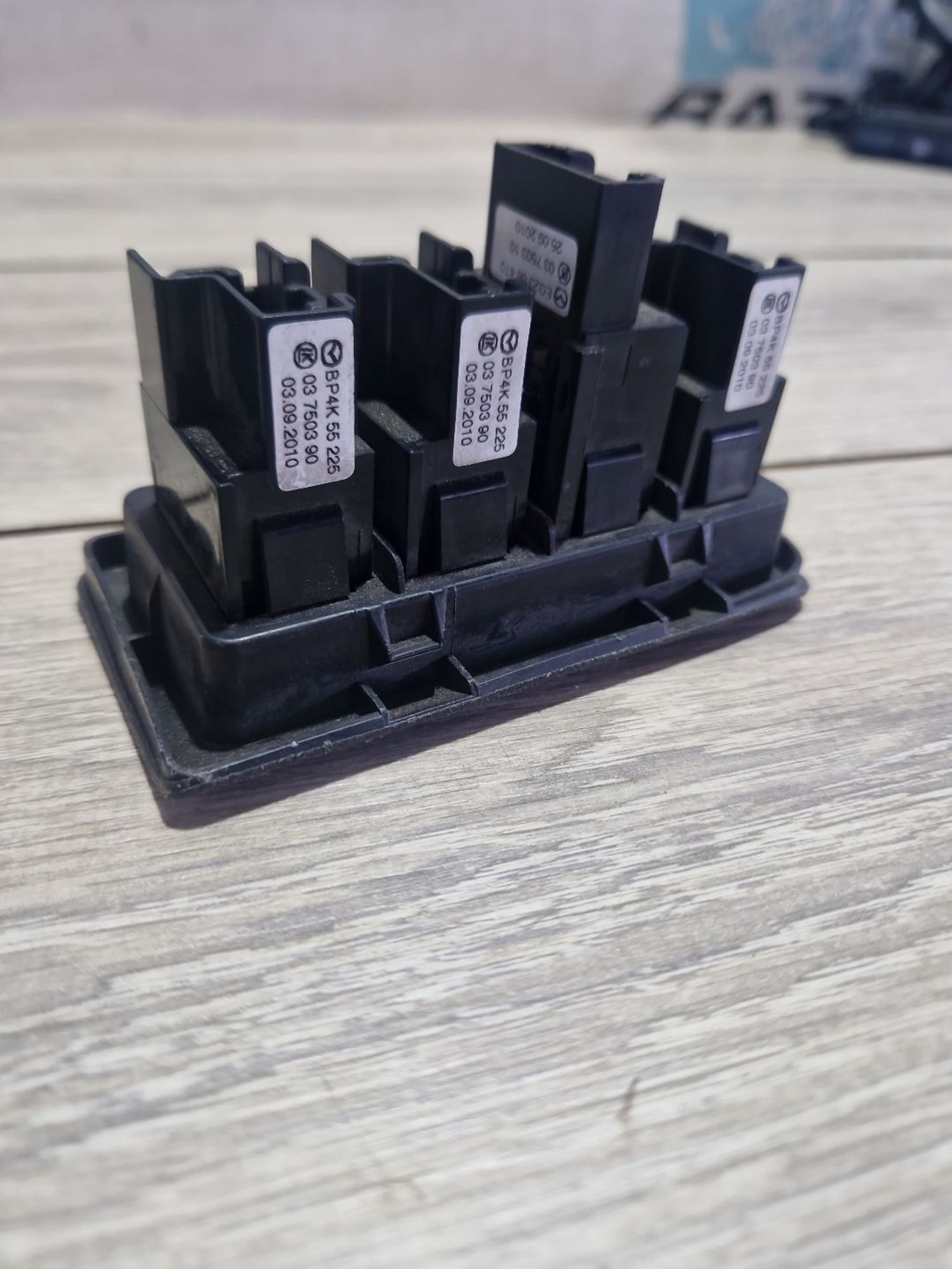 https://ycs.partsauto.market/partsauto-images/thmbs/userImages/0d5a73f363ec19ea8b7d8d6483ce4211/part/0d13a43e-a607-4fff-bf6e-3f9b2e2160ac_1787392464654.jpg