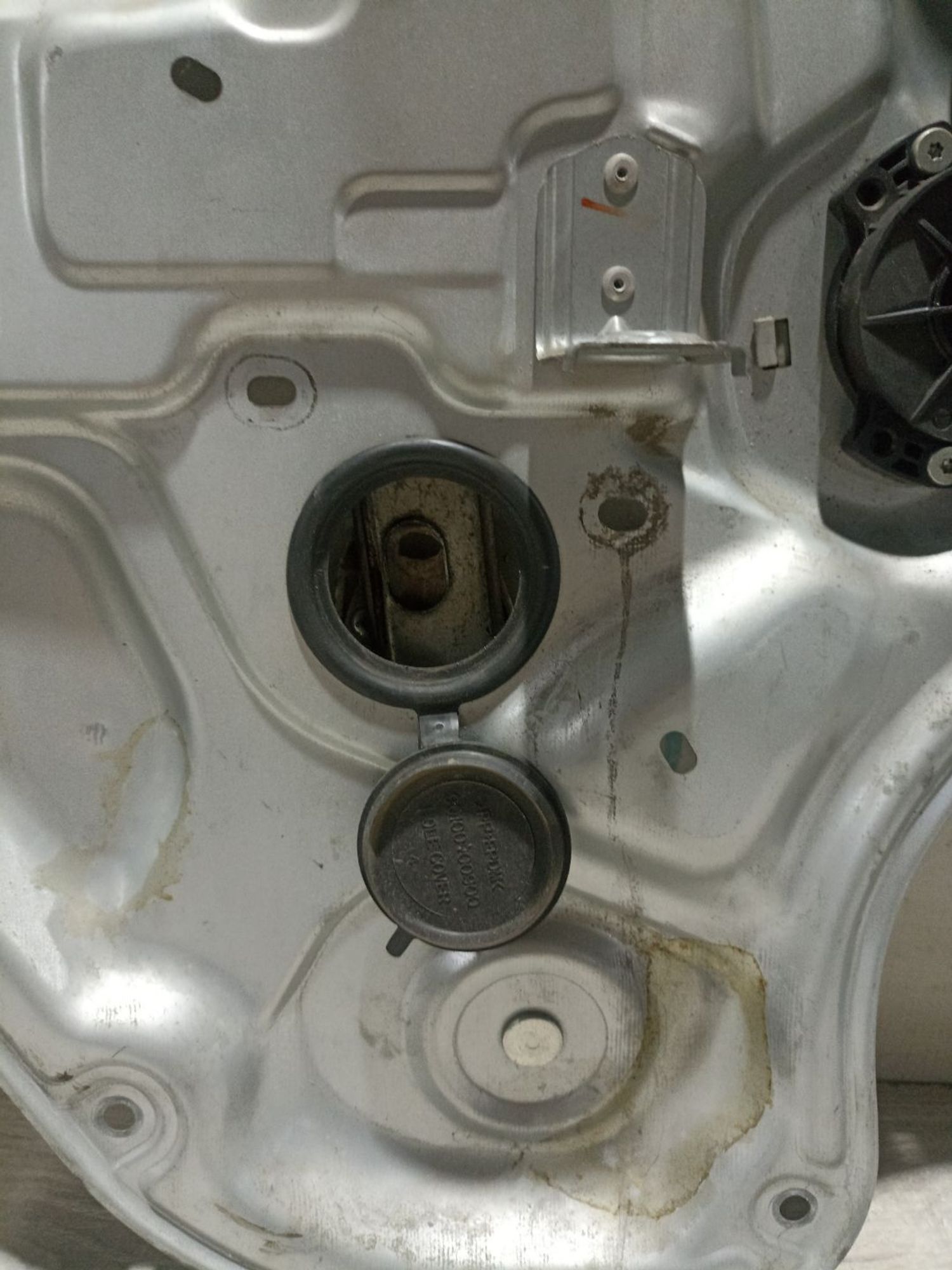 https://ycs.partsauto.market/partsauto-images/thmbs/userImages/0d5a73f363ec19ea8b7d8d6483ce4211/part/0d921ded-1c69-472c-aafe-30253dc08260_1783328576792.jpg