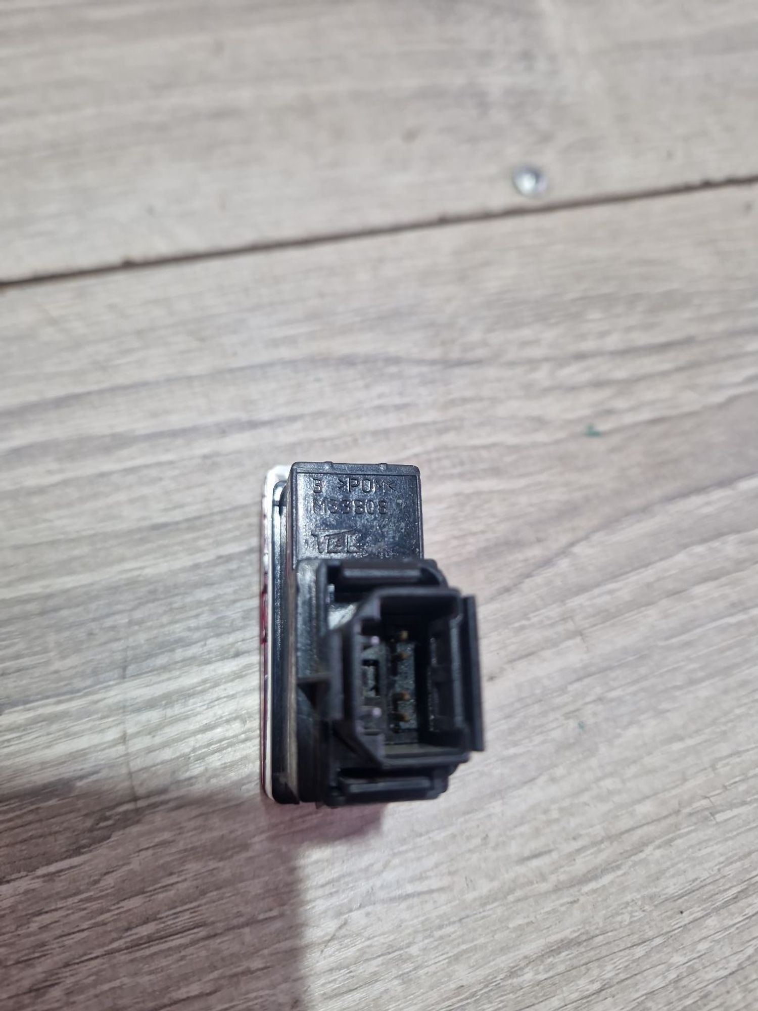 https://ycs.partsauto.market/partsauto-images/thmbs/userImages/0d5a73f363ec19ea8b7d8d6483ce4211/part/0fb0a29d-54b3-47e5-8145-3f6d1c236e0d_1787665758728.jpg