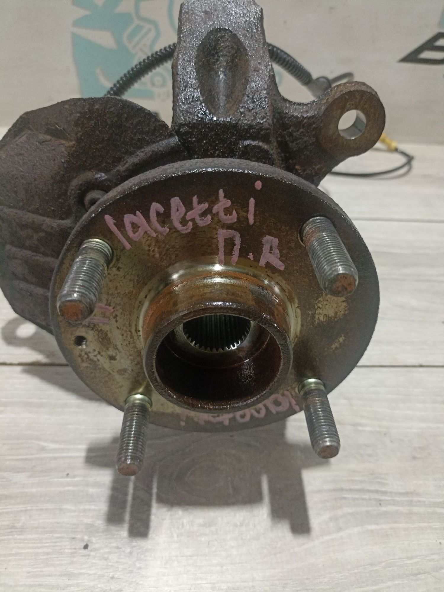 Поворотный кулак правый Chevrolet Lacetti, I (2..., 1990 рублей, Брянск