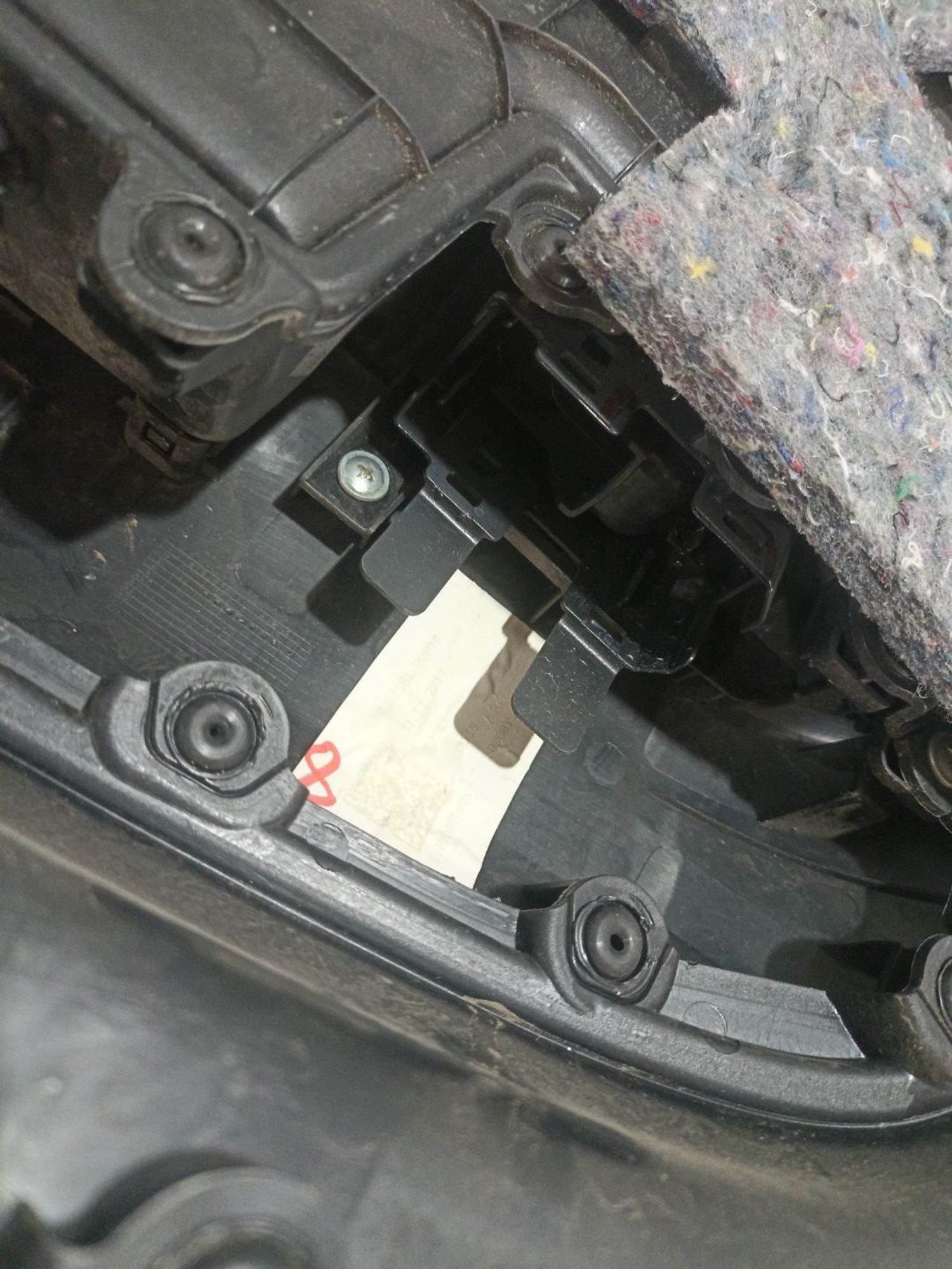 https://ycs.partsauto.market/partsauto-images/thmbs/userImages/0d5a73f363ec19ea8b7d8d6483ce4211/part/1170eb7e-f899-4494-a2b2-dfdf2fefac7f_1784973824263.jpg