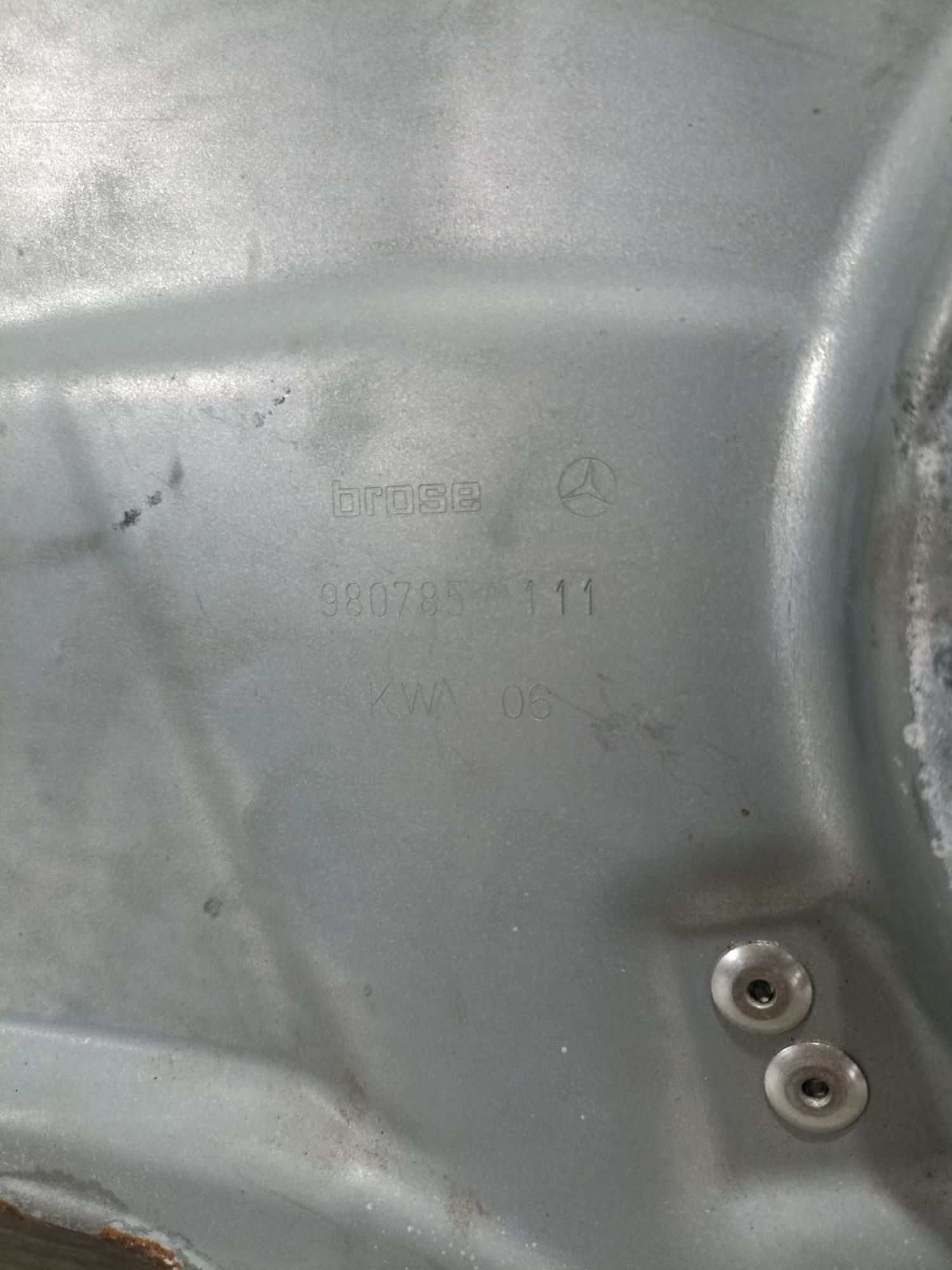 https://ycs.partsauto.market/partsauto-images/thmbs/userImages/0d5a73f363ec19ea8b7d8d6483ce4211/part/12f9ce5b-7729-4567-91d2-f866a95e9fdc_1783167229829.jpg