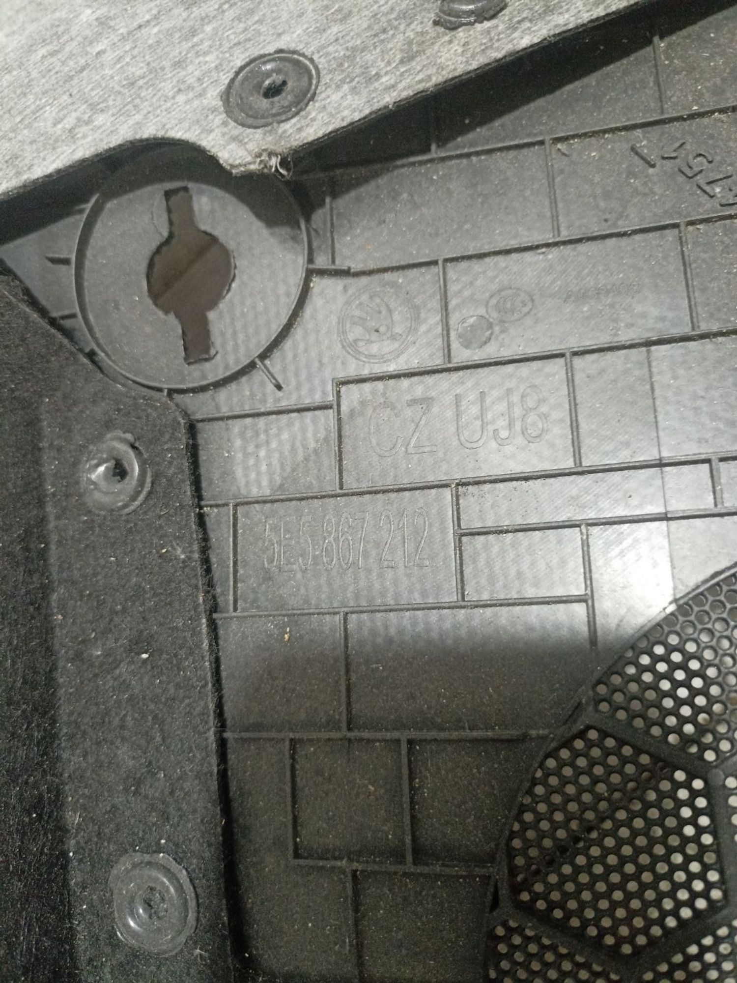 https://ycs.partsauto.market/partsauto-images/thmbs/userImages/0d5a73f363ec19ea8b7d8d6483ce4211/part/16300ed7-ccee-4ac5-9138-5f304d9e3926_1784801468459.jpg