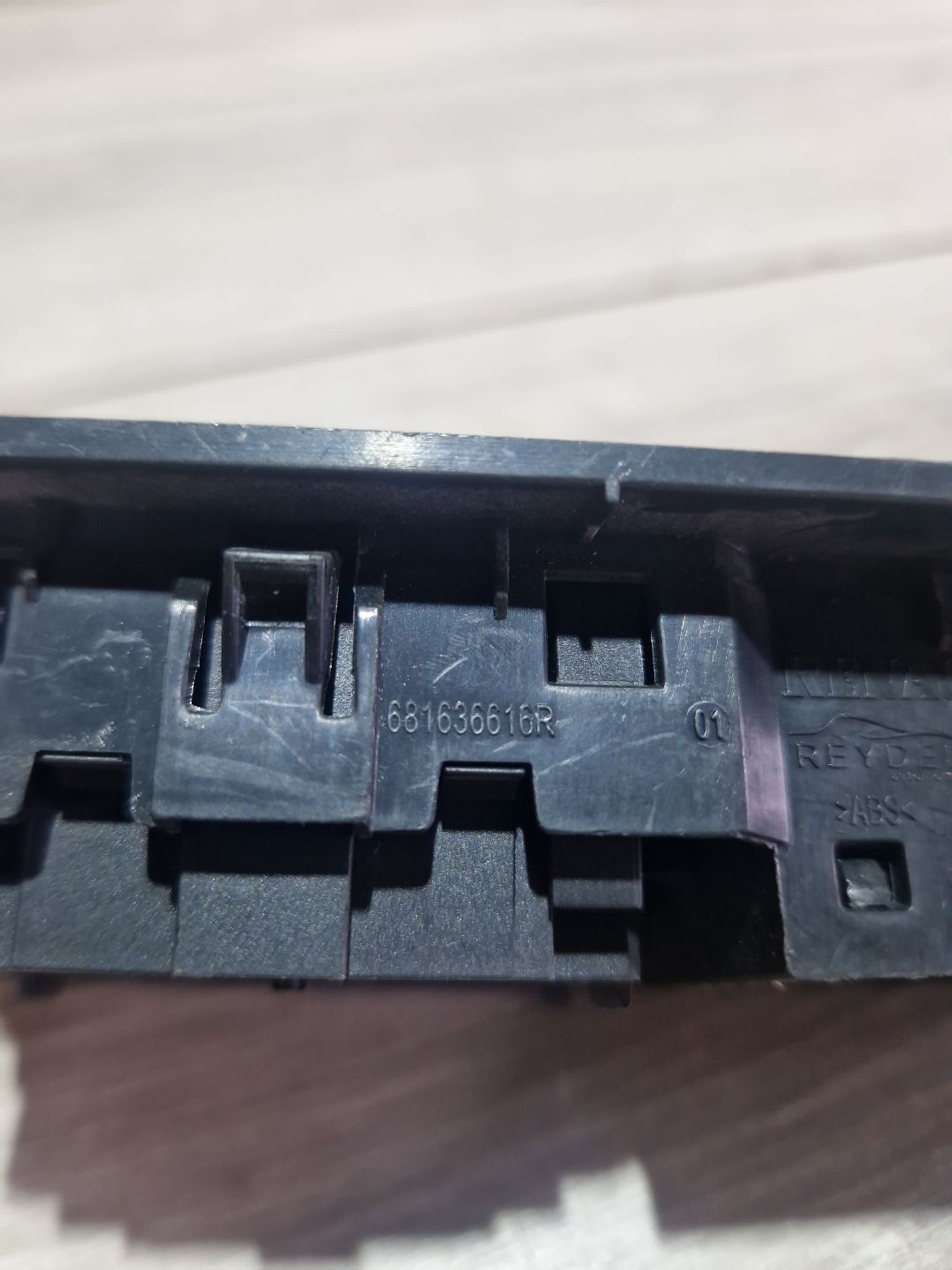 https://ycs.partsauto.market/partsauto-images/thmbs/userImages/0d5a73f363ec19ea8b7d8d6483ce4211/part/17064410-7f80-4d0b-98f5-9408b4bd6d4e_1787566366245.jpg