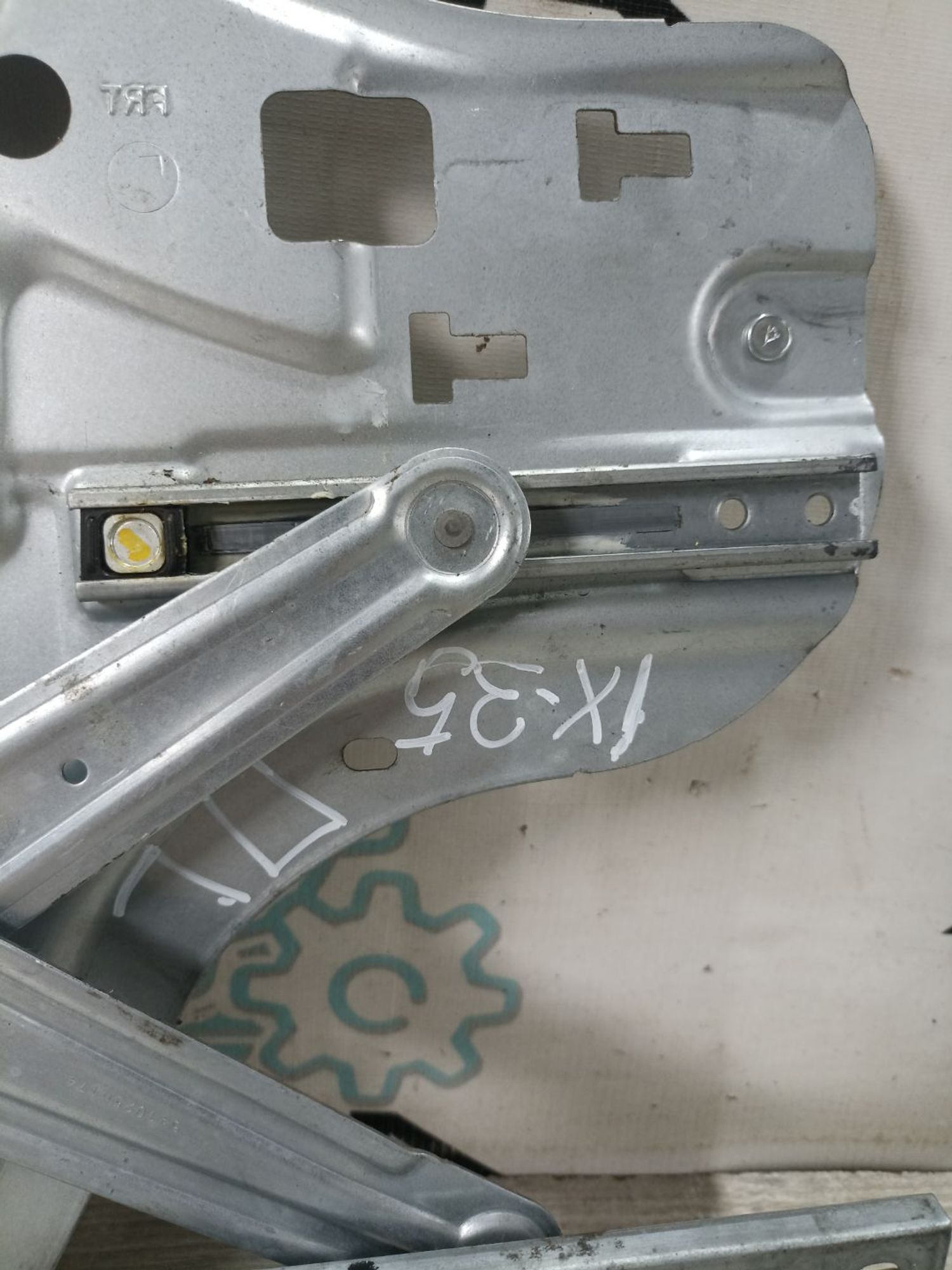 https://ycs.partsauto.market/partsauto-images/thmbs/userImages/0d5a73f363ec19ea8b7d8d6483ce4211/part/1734651c-0c56-4fde-9571-df2bce4235b3_1783156415659.jpg