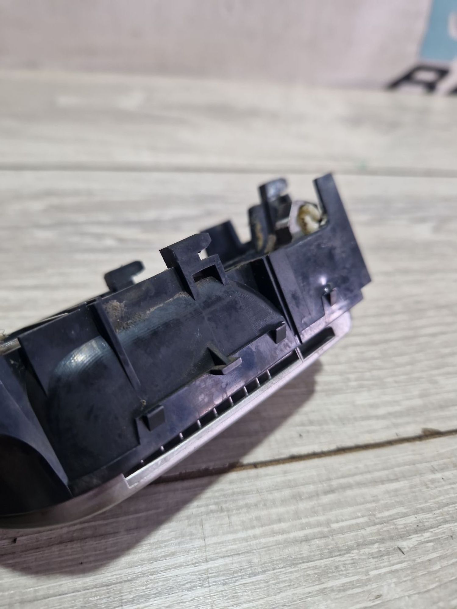 https://ycs.partsauto.market/partsauto-images/thmbs/userImages/0d5a73f363ec19ea8b7d8d6483ce4211/part/17ee3765-90ca-4371-9424-ec5b8f9bb636_1787135845391.jpg