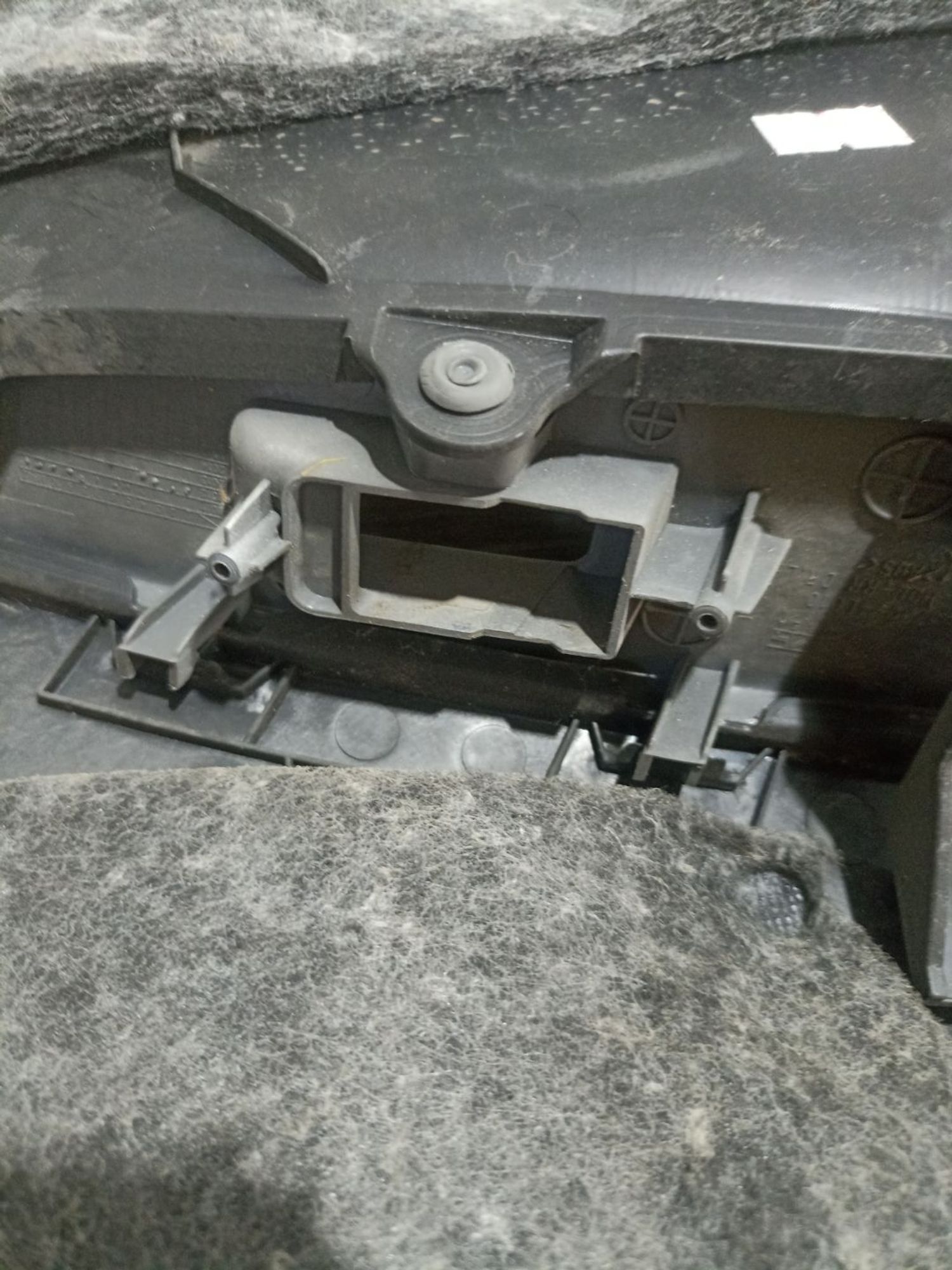 https://ycs.partsauto.market/partsauto-images/thmbs/userImages/0d5a73f363ec19ea8b7d8d6483ce4211/part/187155f3-5b00-4149-a704-2e66d2b132f7_1785157822769.jpg