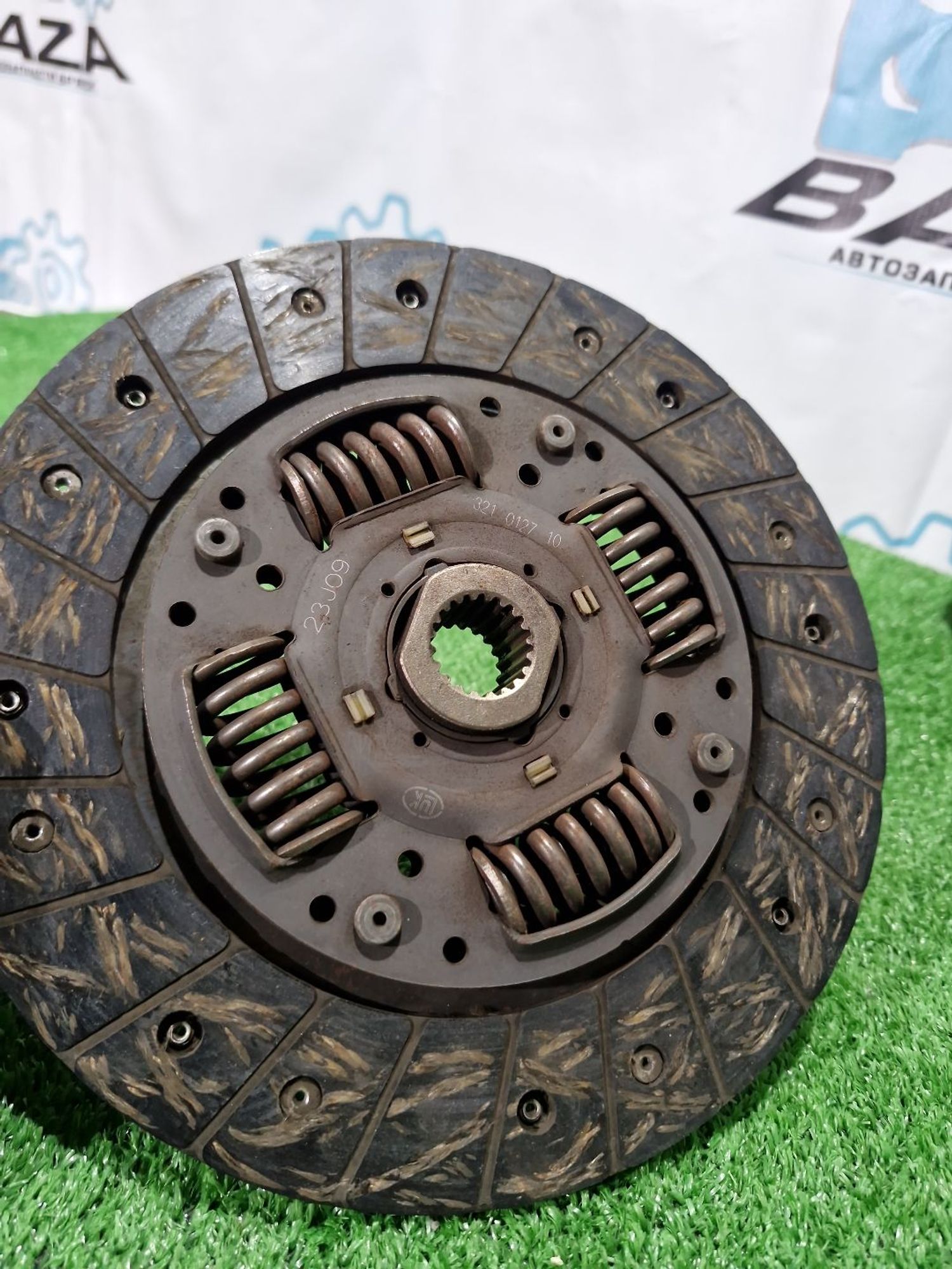 https://ycs.partsauto.market/partsauto-images/thmbs/userImages/0d5a73f363ec19ea8b7d8d6483ce4211/part/18c4117e-9eed-4ab2-b14f-cc9d5a948261_1787314506270.jpg