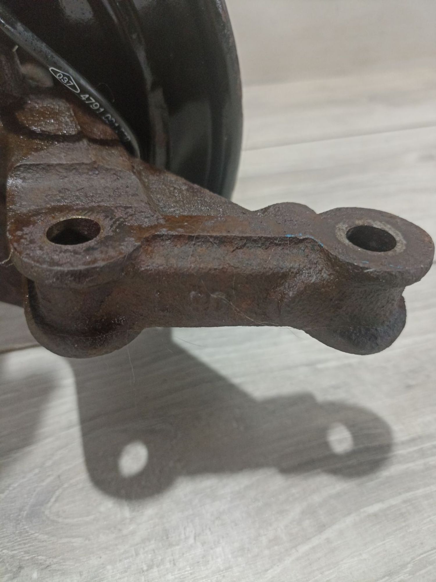 https://ycs.partsauto.market/partsauto-images/thmbs/userImages/0d5a73f363ec19ea8b7d8d6483ce4211/part/19423fd8-7325-43bb-954b-709f22f26704_1783676791111.jpg