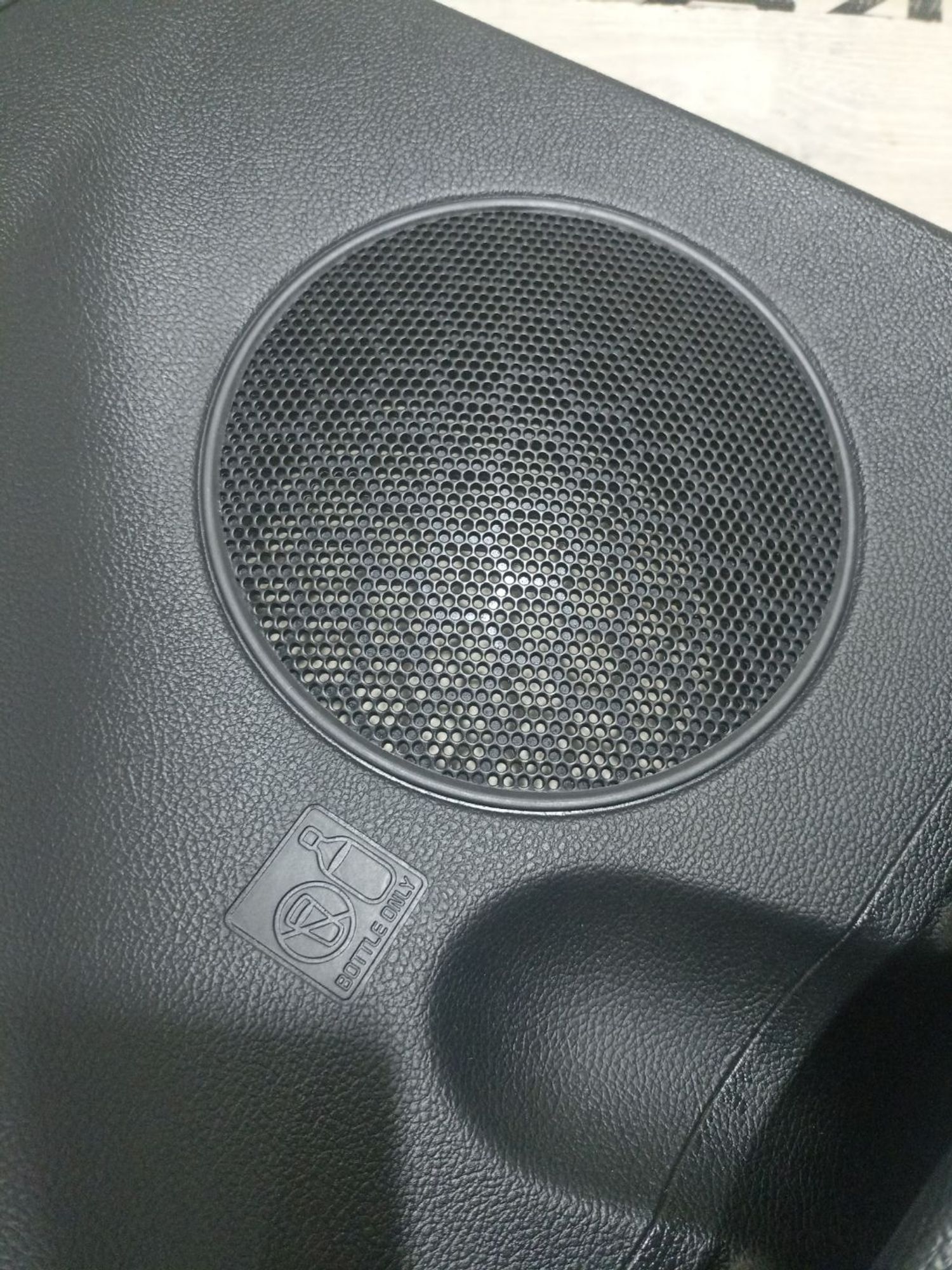 https://ycs.partsauto.market/partsauto-images/thmbs/userImages/0d5a73f363ec19ea8b7d8d6483ce4211/part/1a21d054-9bf7-4cd1-b00c-fa2b33a1a831_1784551163492.jpg
