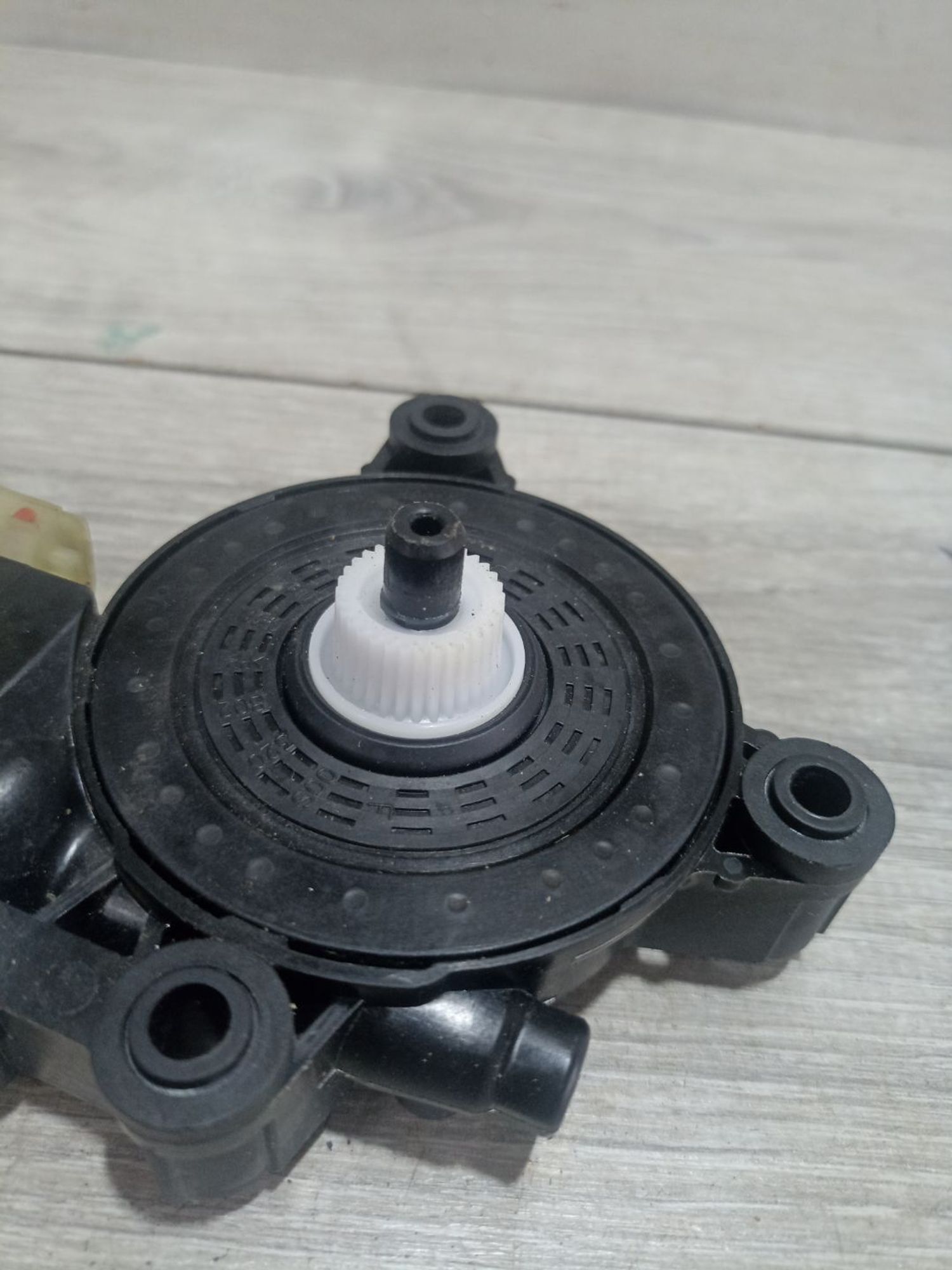https://ycs.partsauto.market/partsauto-images/thmbs/userImages/0d5a73f363ec19ea8b7d8d6483ce4211/part/1af2f7d4-93fe-4ef5-b369-d823dc939969_1784536579349.jpg
