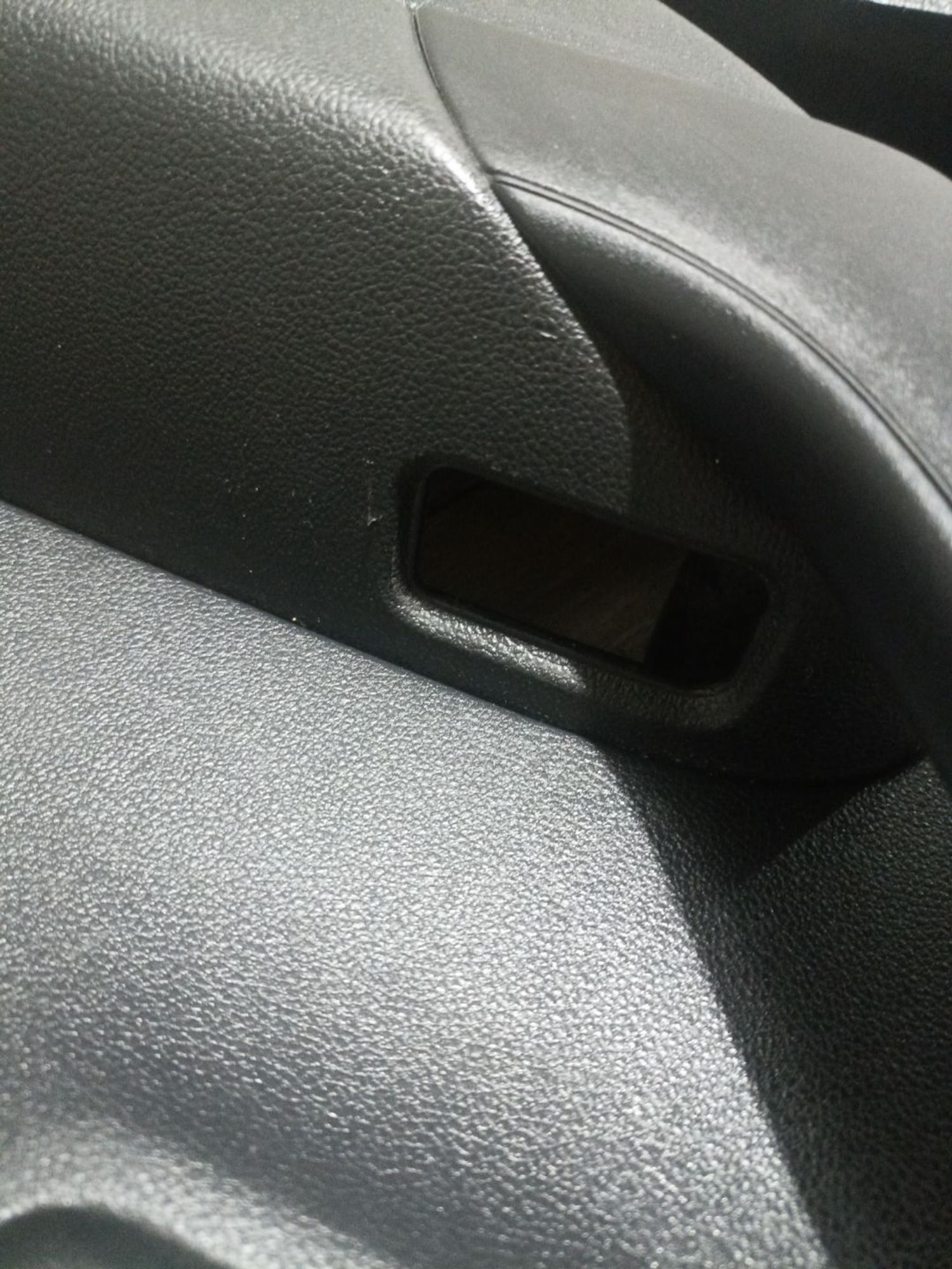https://ycs.partsauto.market/partsauto-images/thmbs/userImages/0d5a73f363ec19ea8b7d8d6483ce4211/part/1b9e0c3b-83bc-4dac-8c56-76c2d354a680_1784722742923.jpg