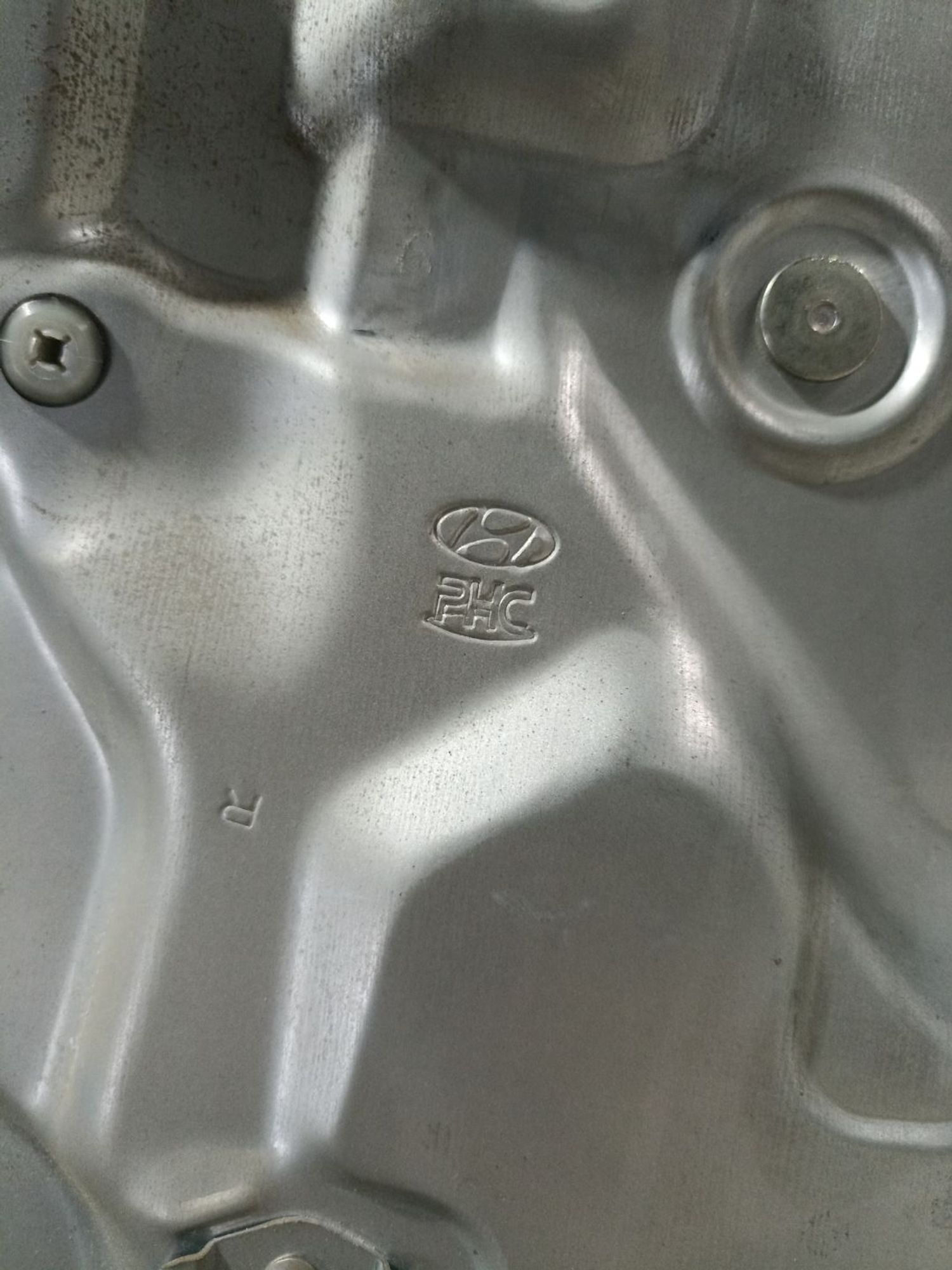https://ycs.partsauto.market/partsauto-images/thmbs/userImages/0d5a73f363ec19ea8b7d8d6483ce4211/part/1c1b529f-e14e-41e2-adb4-7ee79c741a22_1783343844223.jpg