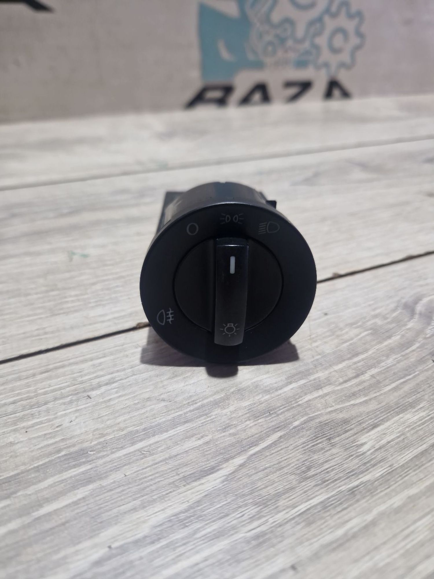 https://ycs.partsauto.market/partsauto-images/thmbs/userImages/0d5a73f363ec19ea8b7d8d6483ce4211/part/1c739f1e-435d-4f22-86f2-c90a5df01c56_1787309137100.jpg