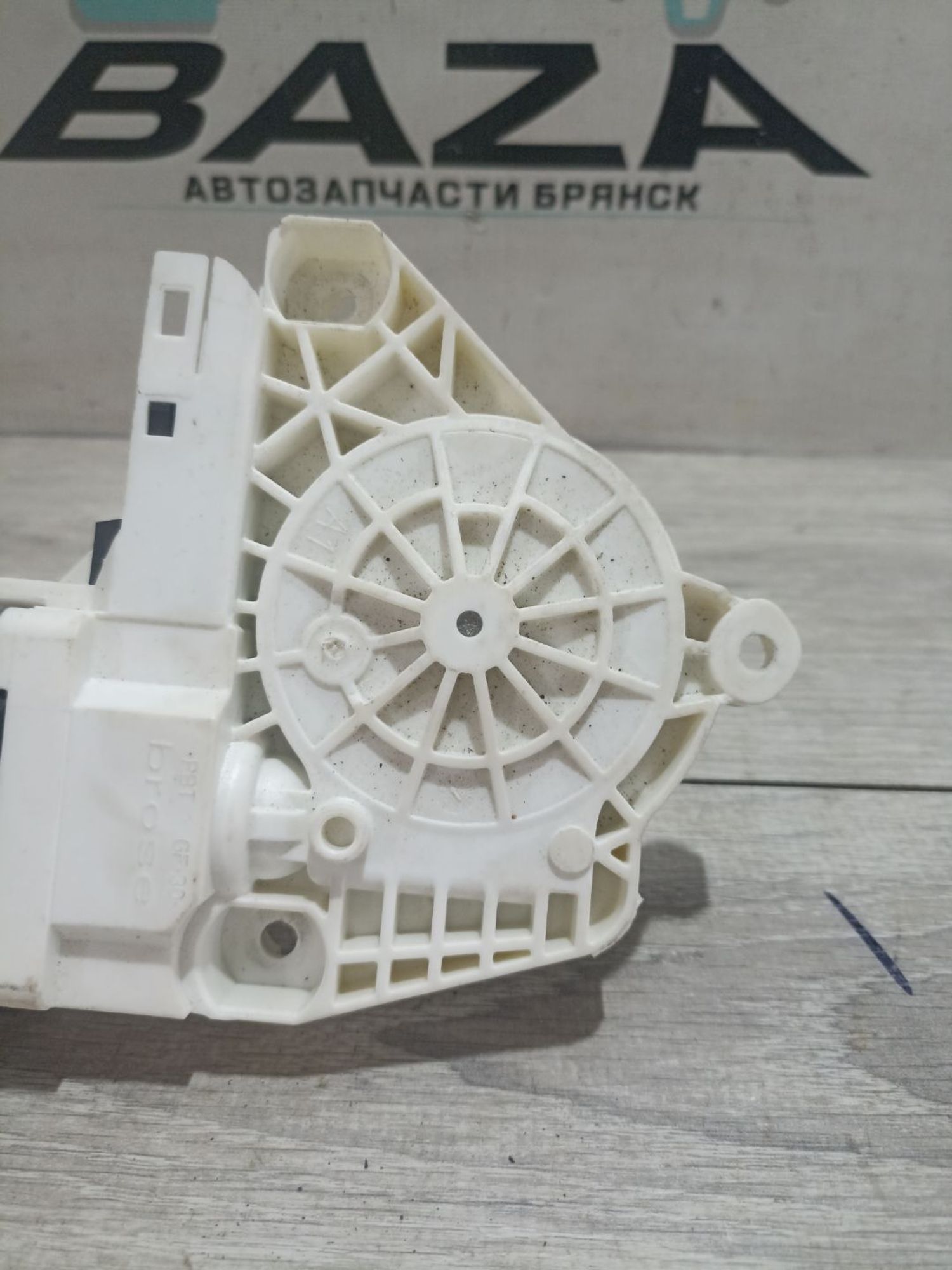 https://ycs.partsauto.market/partsauto-images/thmbs/userImages/0d5a73f363ec19ea8b7d8d6483ce4211/part/1e7d0644-6870-469b-8129-ef32c936d26a_1784537299121.jpg