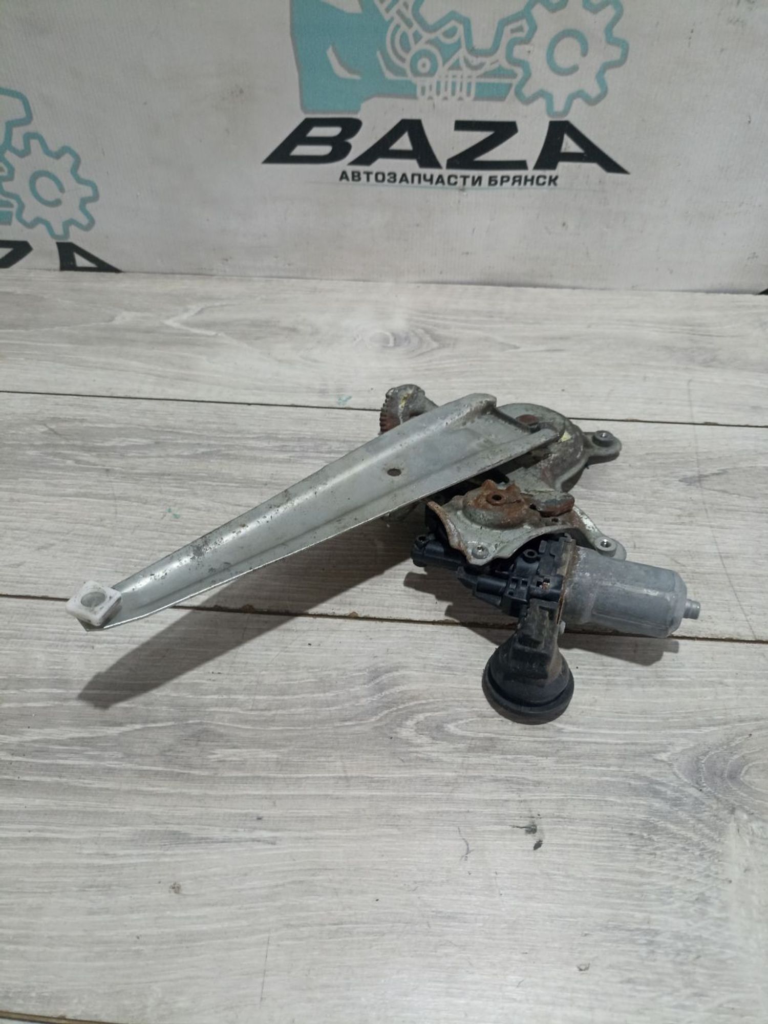 https://ycs.partsauto.market/partsauto-images/thmbs/userImages/0d5a73f363ec19ea8b7d8d6483ce4211/part/1eb050da-b732-4546-a393-f3e1caa2bf83_1784030196931.jpg