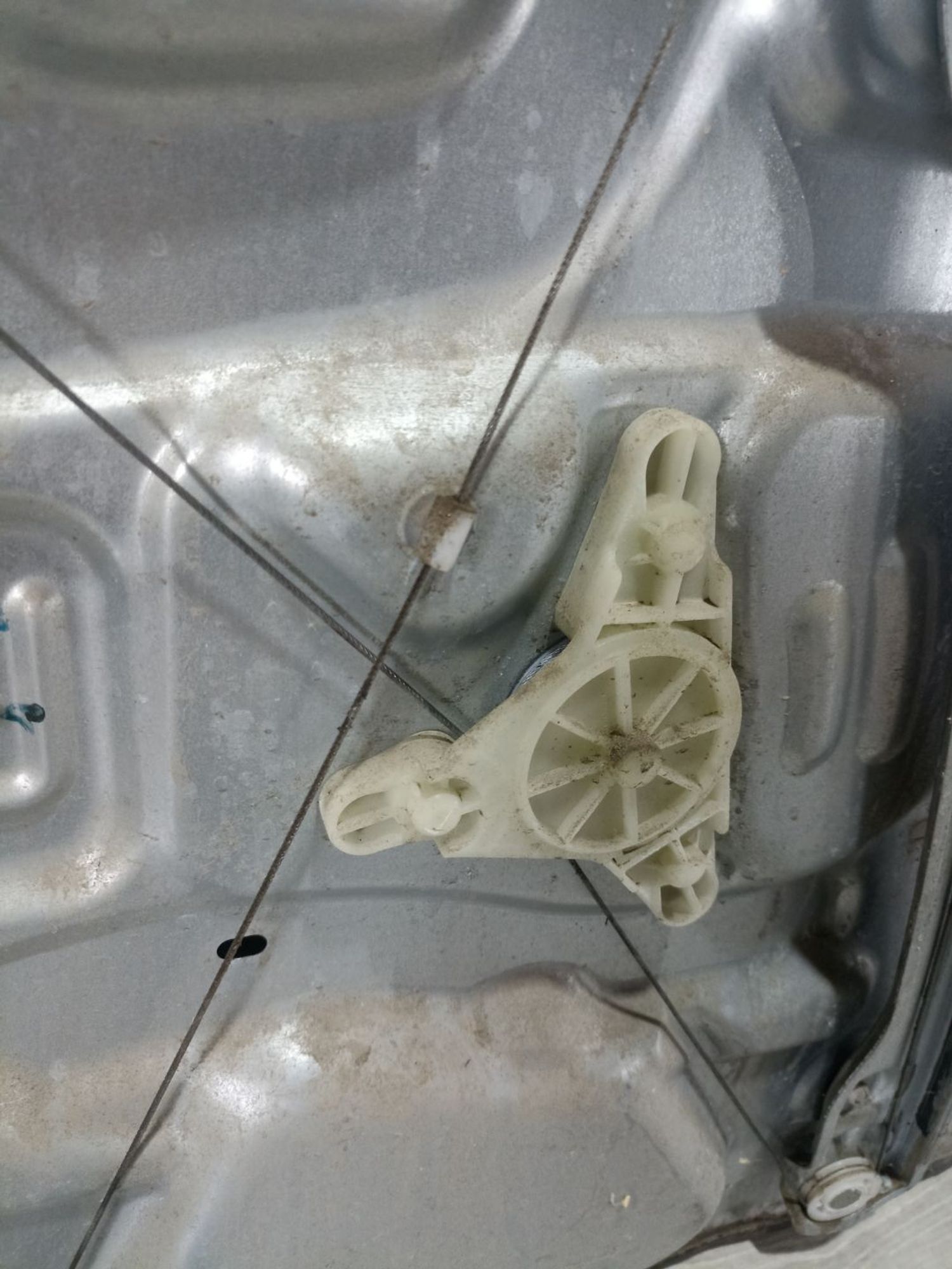 https://ycs.partsauto.market/partsauto-images/thmbs/userImages/0d5a73f363ec19ea8b7d8d6483ce4211/part/1ec95eb5-d39e-4c6a-be1d-ba1e7d75a667_1783502676329.jpg