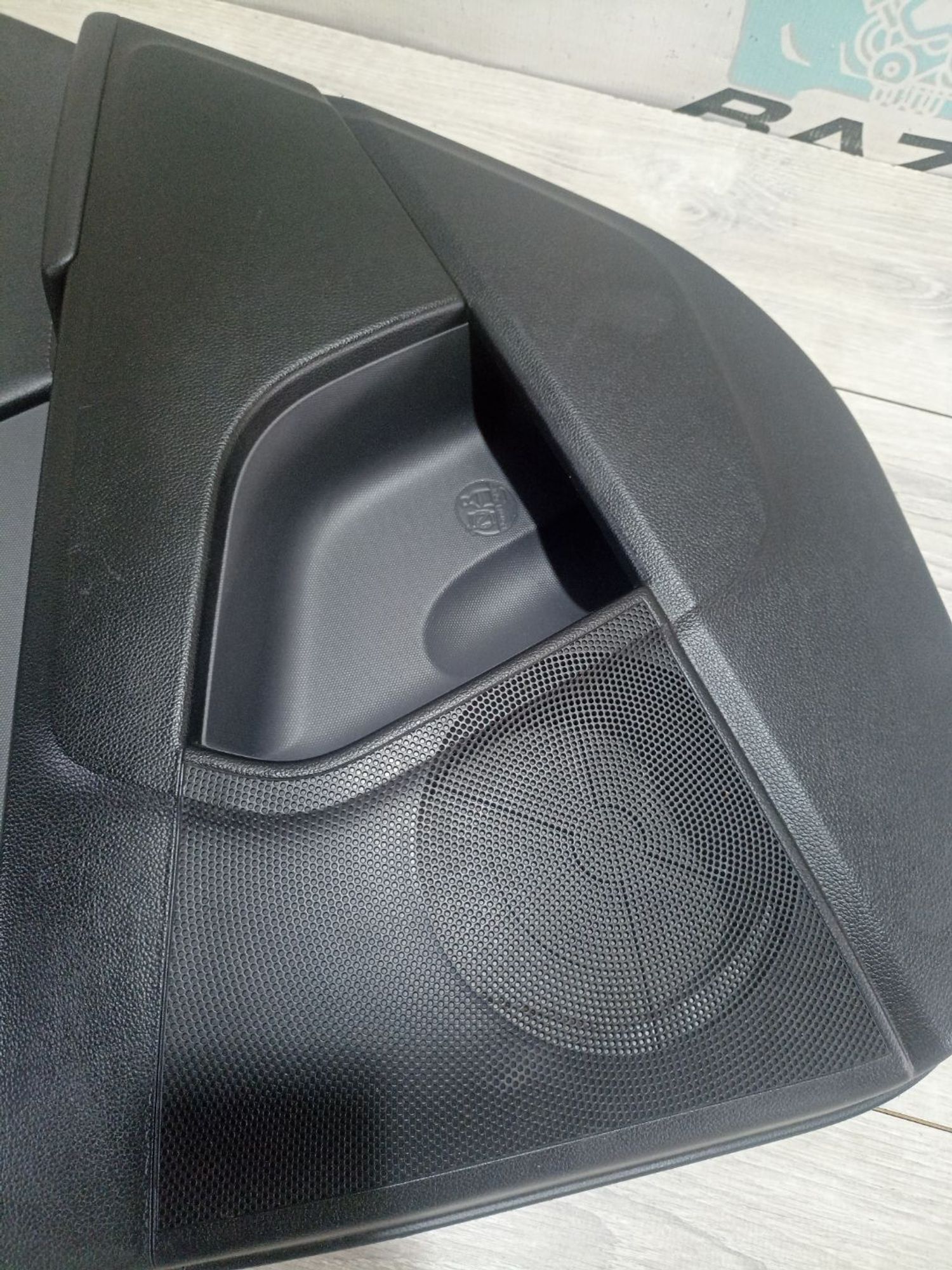 https://ycs.partsauto.market/partsauto-images/thmbs/userImages/0d5a73f363ec19ea8b7d8d6483ce4211/part/1f5d269b-0b0f-4a3c-933c-e0c1e2245883_1784799569742.jpg