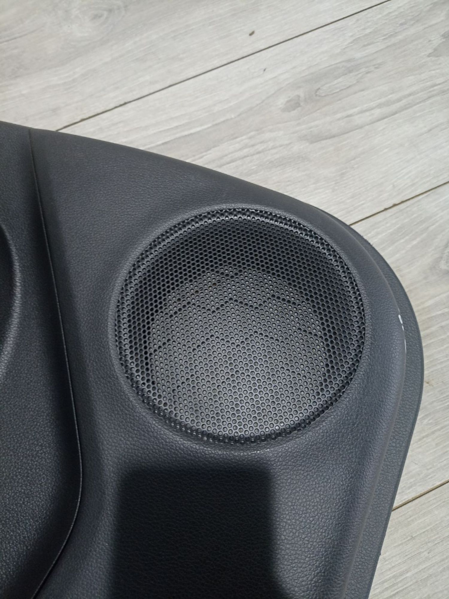 https://ycs.partsauto.market/partsauto-images/thmbs/userImages/0d5a73f363ec19ea8b7d8d6483ce4211/part/1f6b1ed9-b933-4691-8c5e-f2dfdeb67e7c_1785150477658.jpg