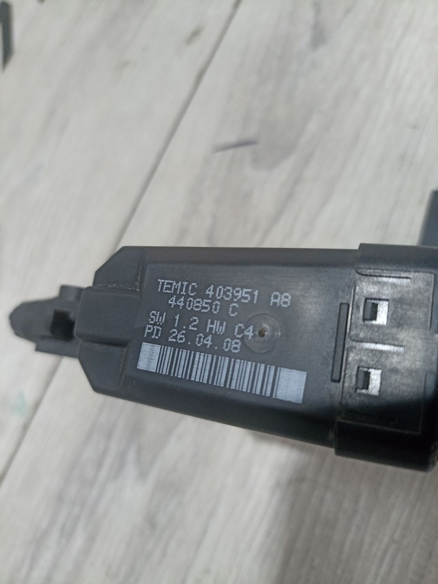 https://ycs.partsauto.market/partsauto-images/thmbs/userImages/0d5a73f363ec19ea8b7d8d6483ce4211/part/209d1d71-d695-4f8d-9c3f-4c6f11a6b744_1783511289249.jpg